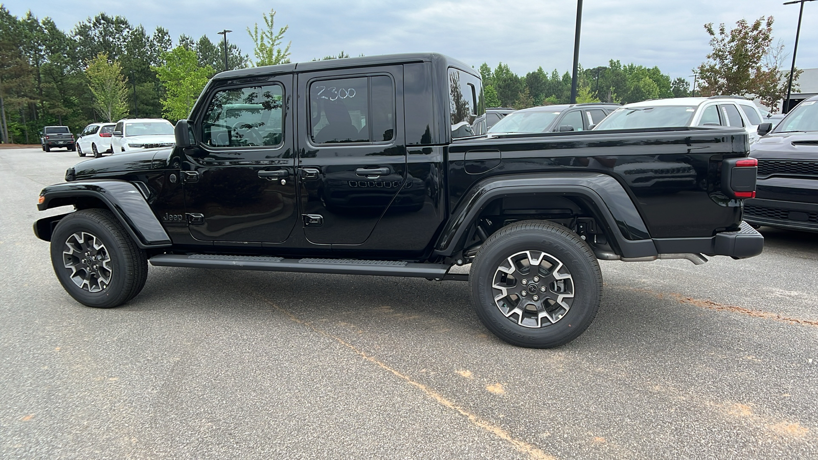 2024 Jeep Gladiator Sport S 8