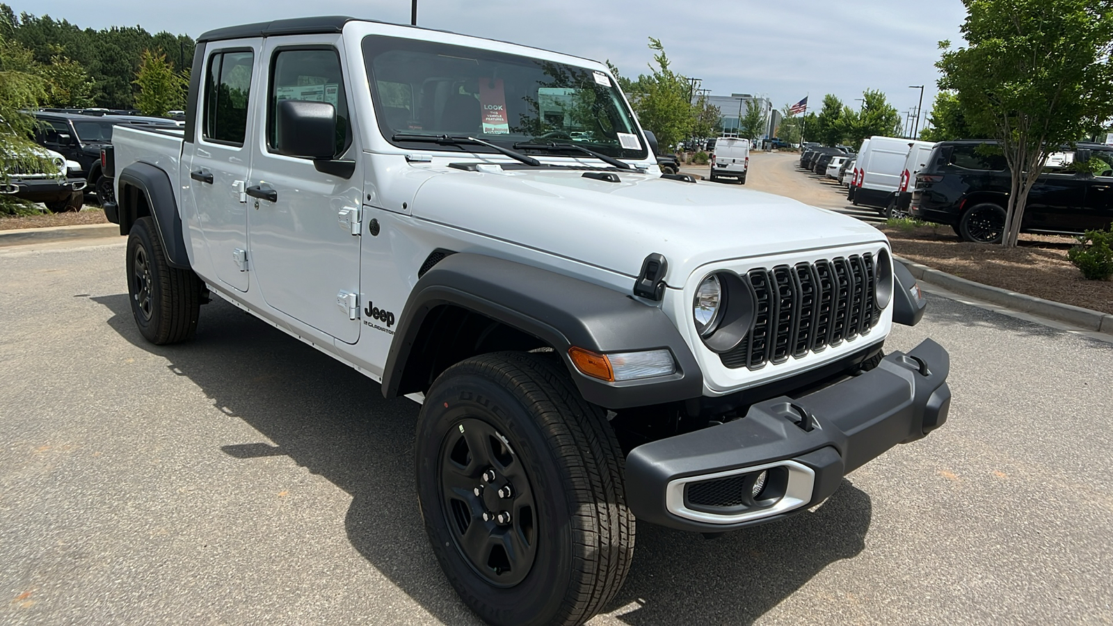 2024 Jeep Gladiator Sport 3