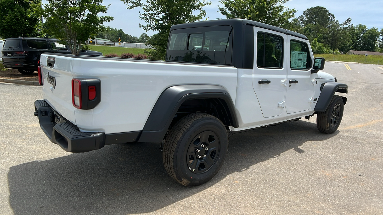 2024 Jeep Gladiator Sport 5