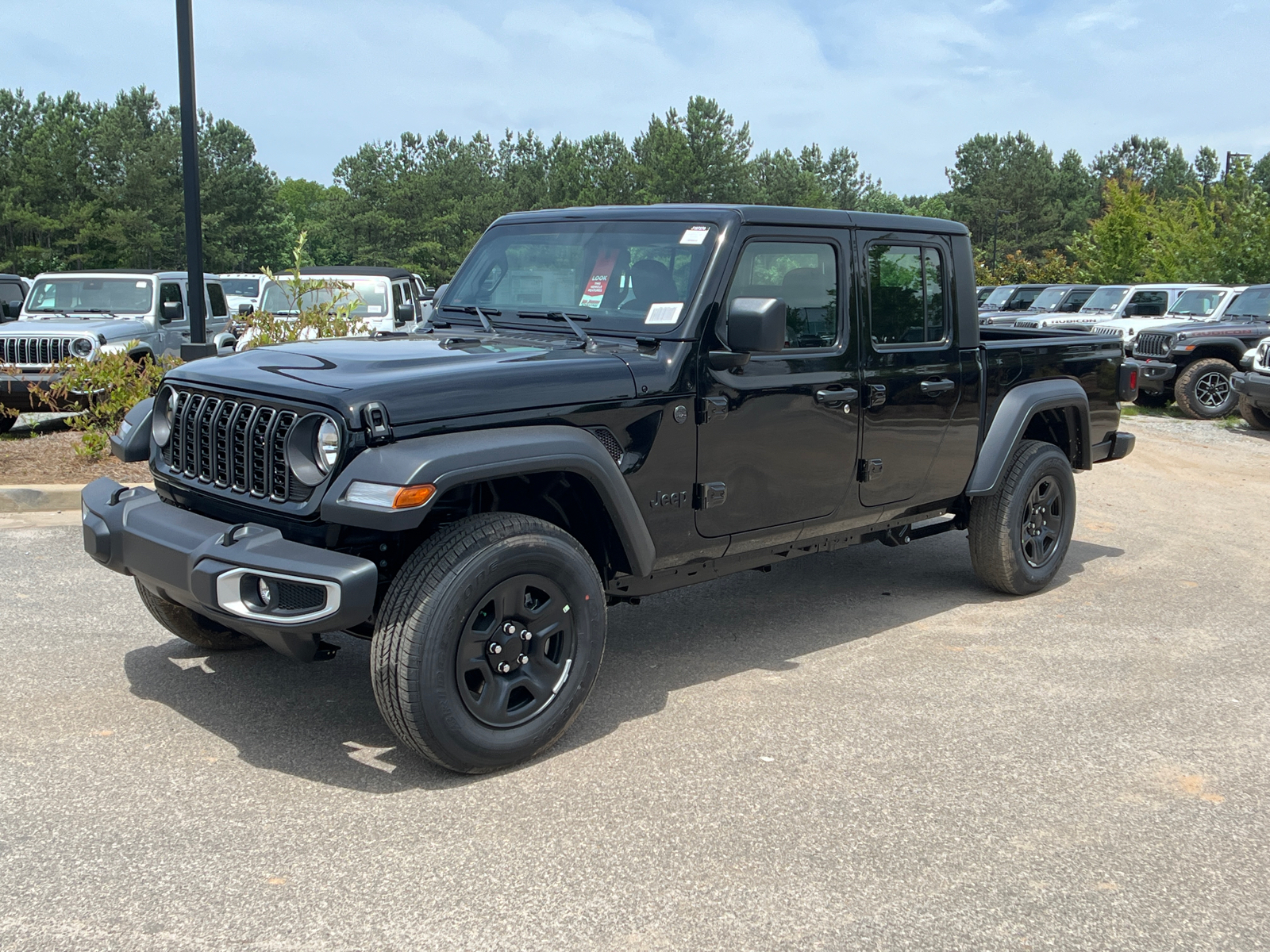 2024 Jeep Gladiator Sport 1