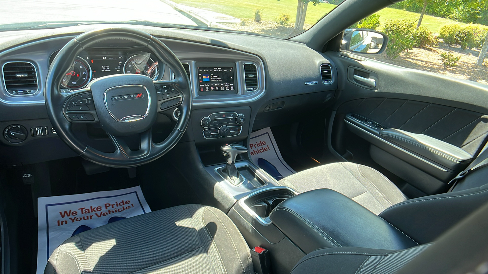 2020 Dodge Charger SXT 19