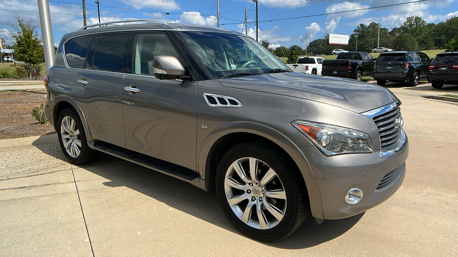 2014 INFINITI QX80  3