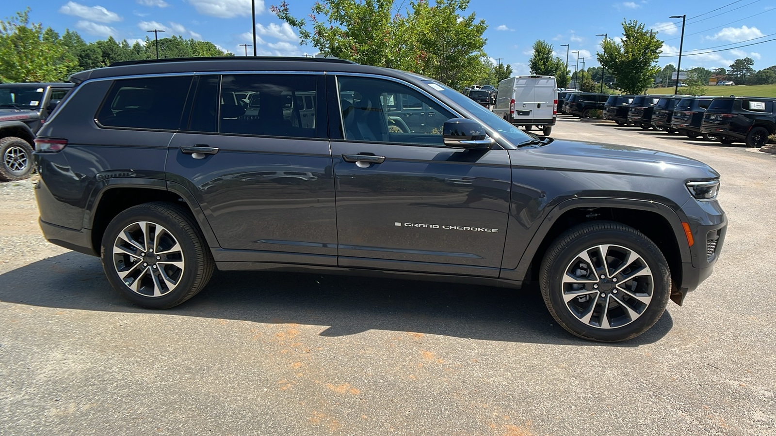 2024 Jeep Grand Cherokee L Overland 4