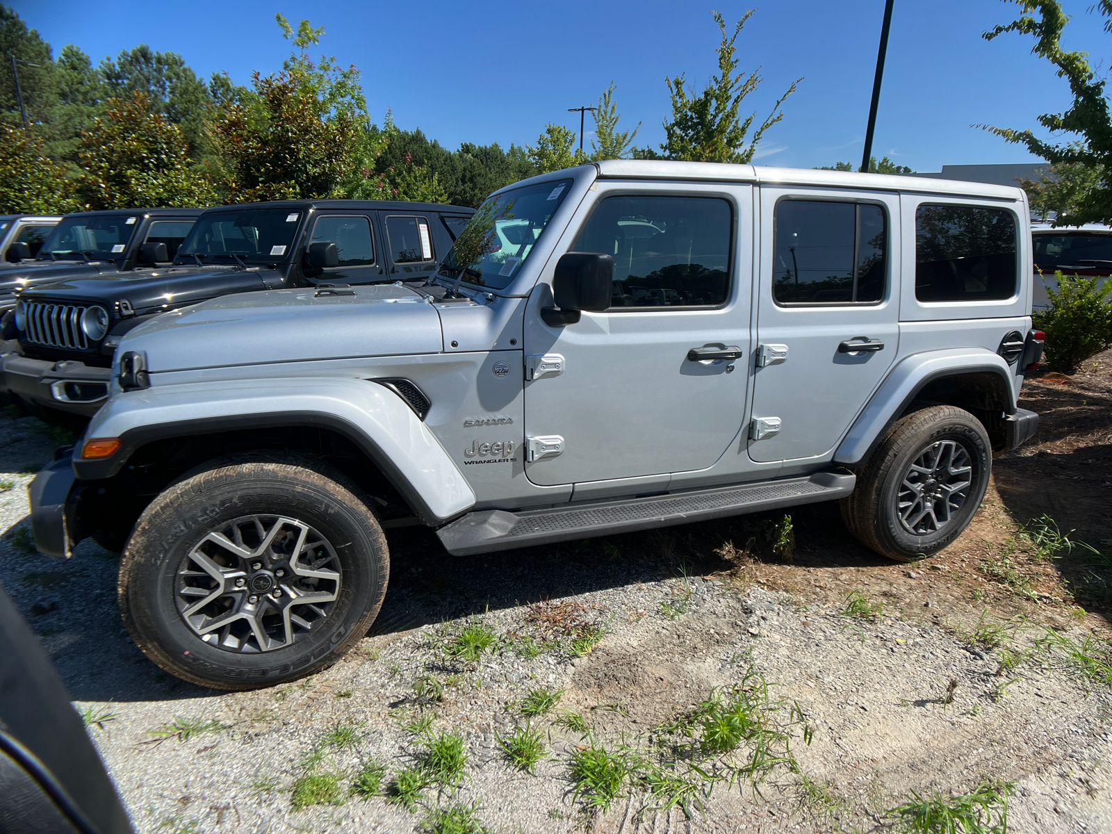 2024 Jeep Wrangler Sahara 1