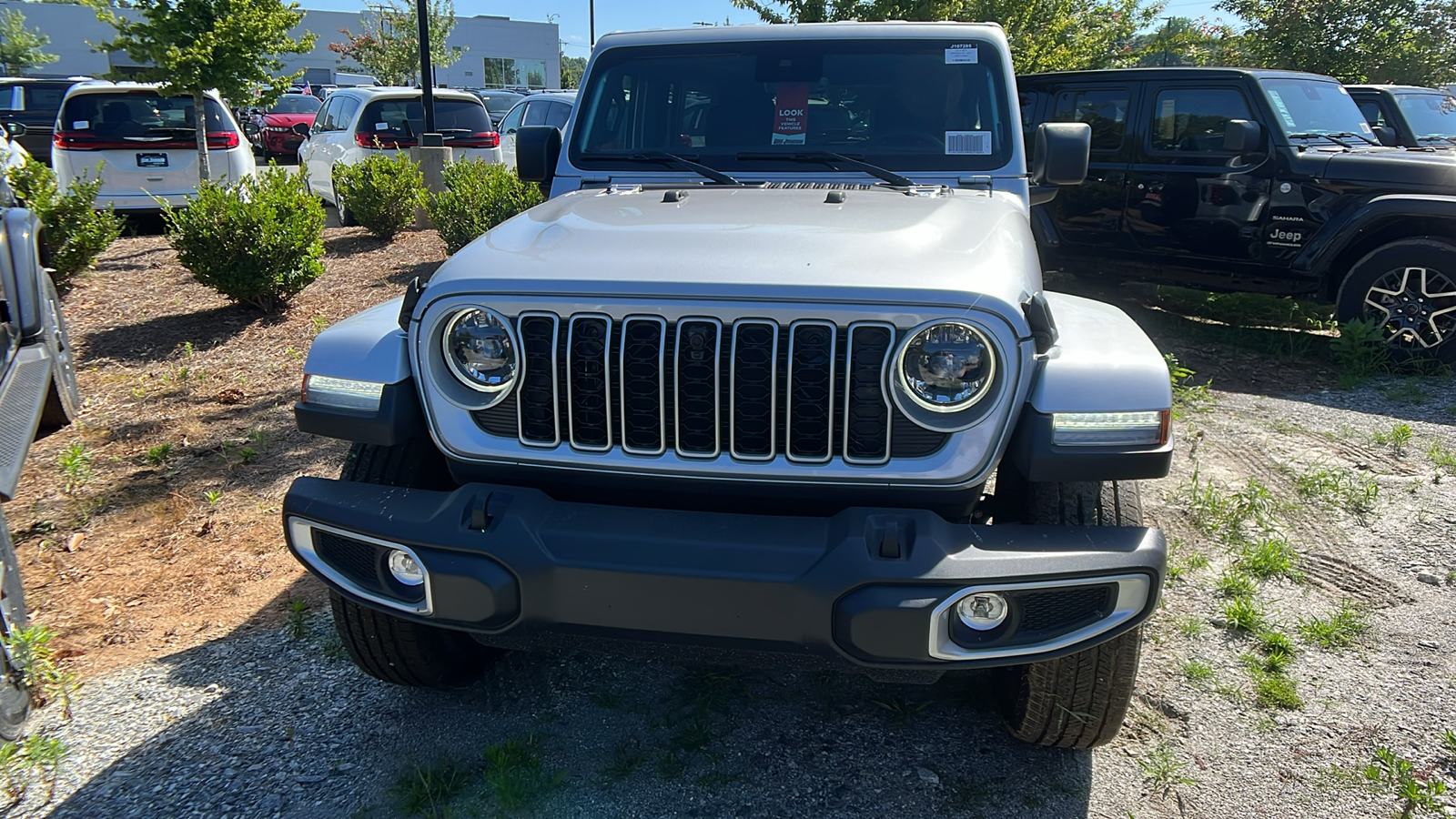 2024 Jeep Wrangler Sahara 2