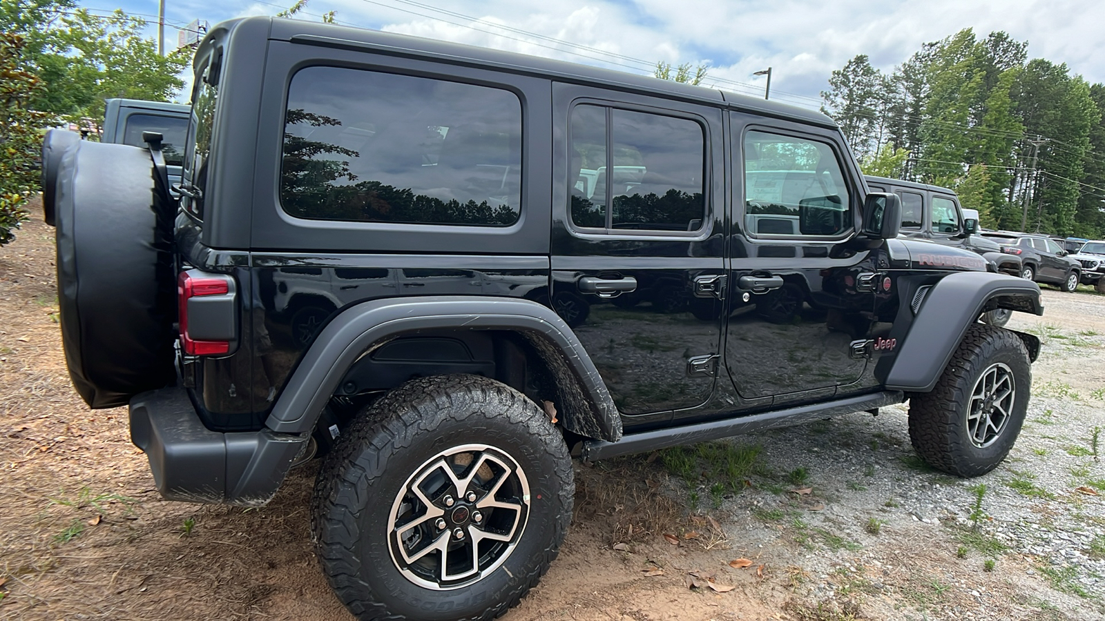 2024 Jeep Wrangler Rubicon 5