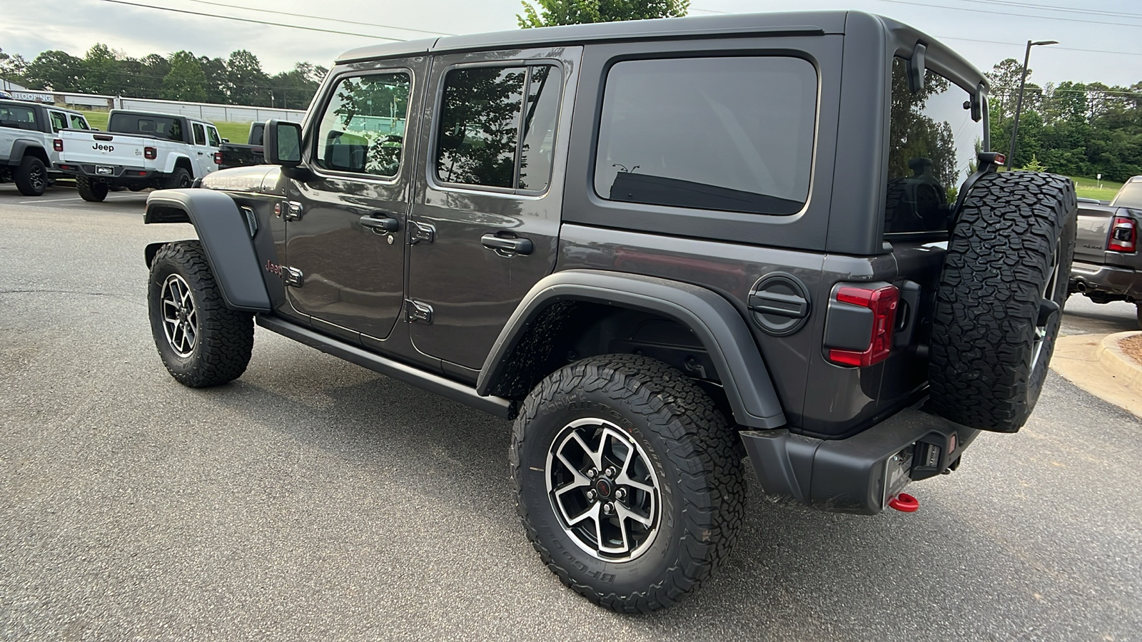 2024 Jeep Wrangler Rubicon 7