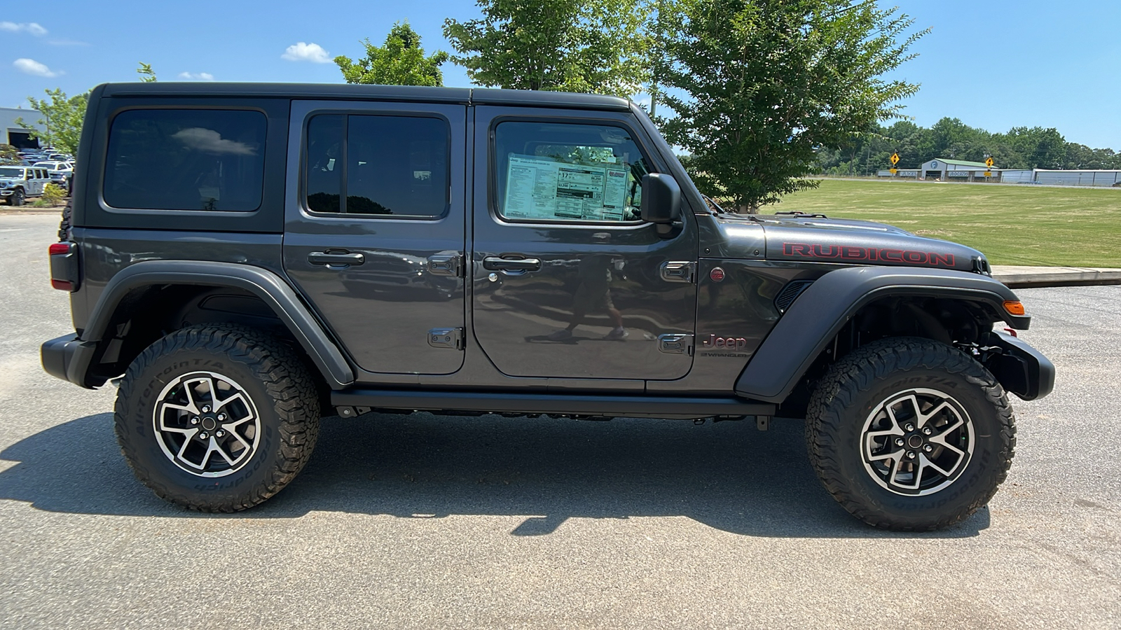 2024 Jeep Wrangler Rubicon 4