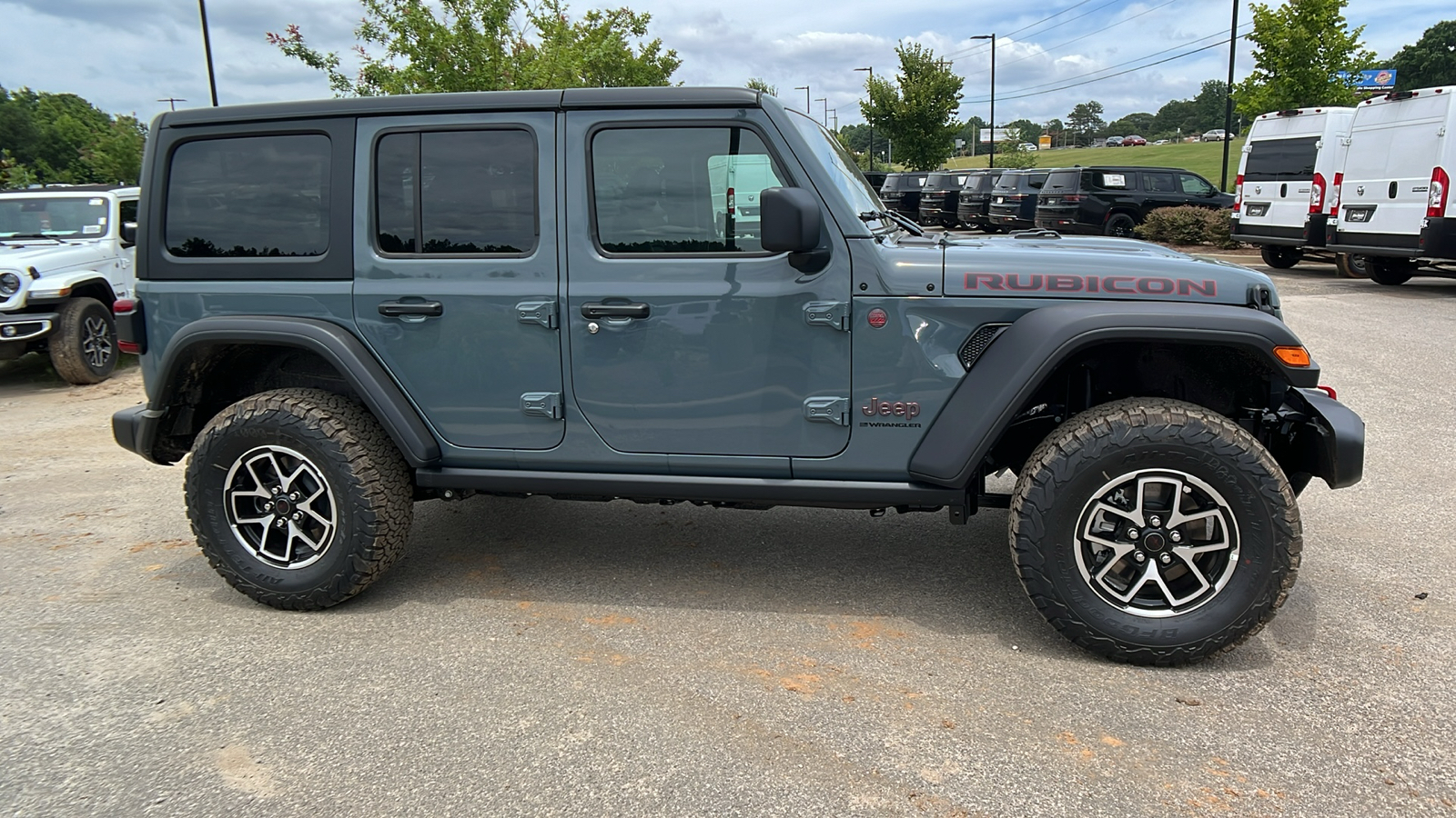 2024 Jeep Wrangler Rubicon 4