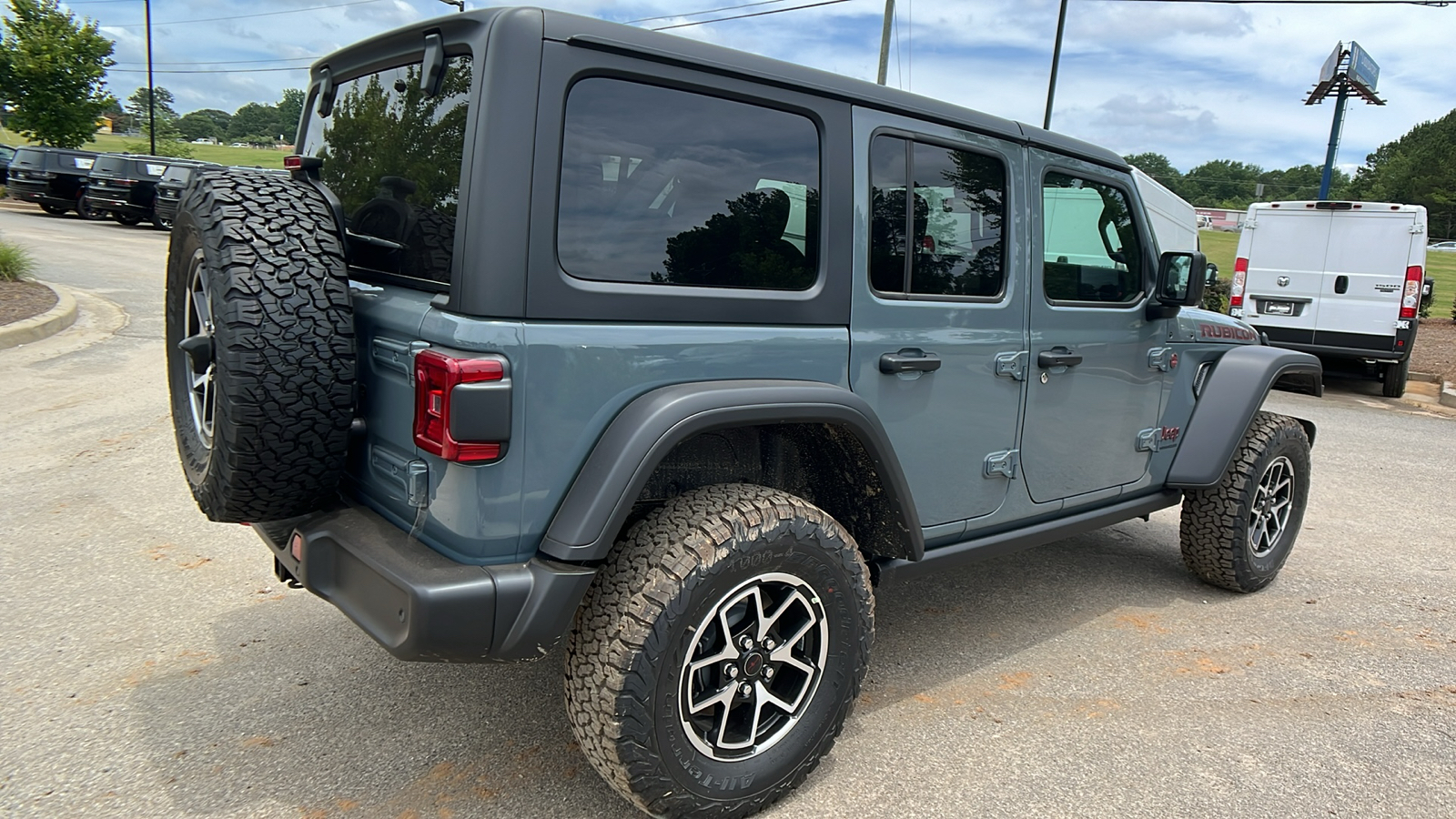 2024 Jeep Wrangler Rubicon 5