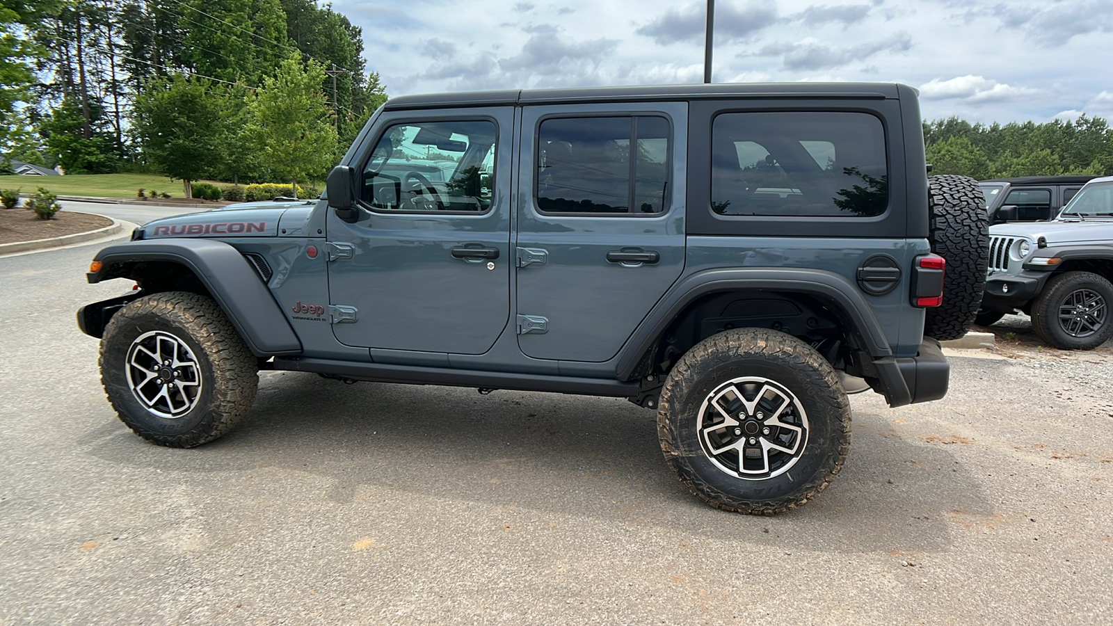 2024 Jeep Wrangler Rubicon 8