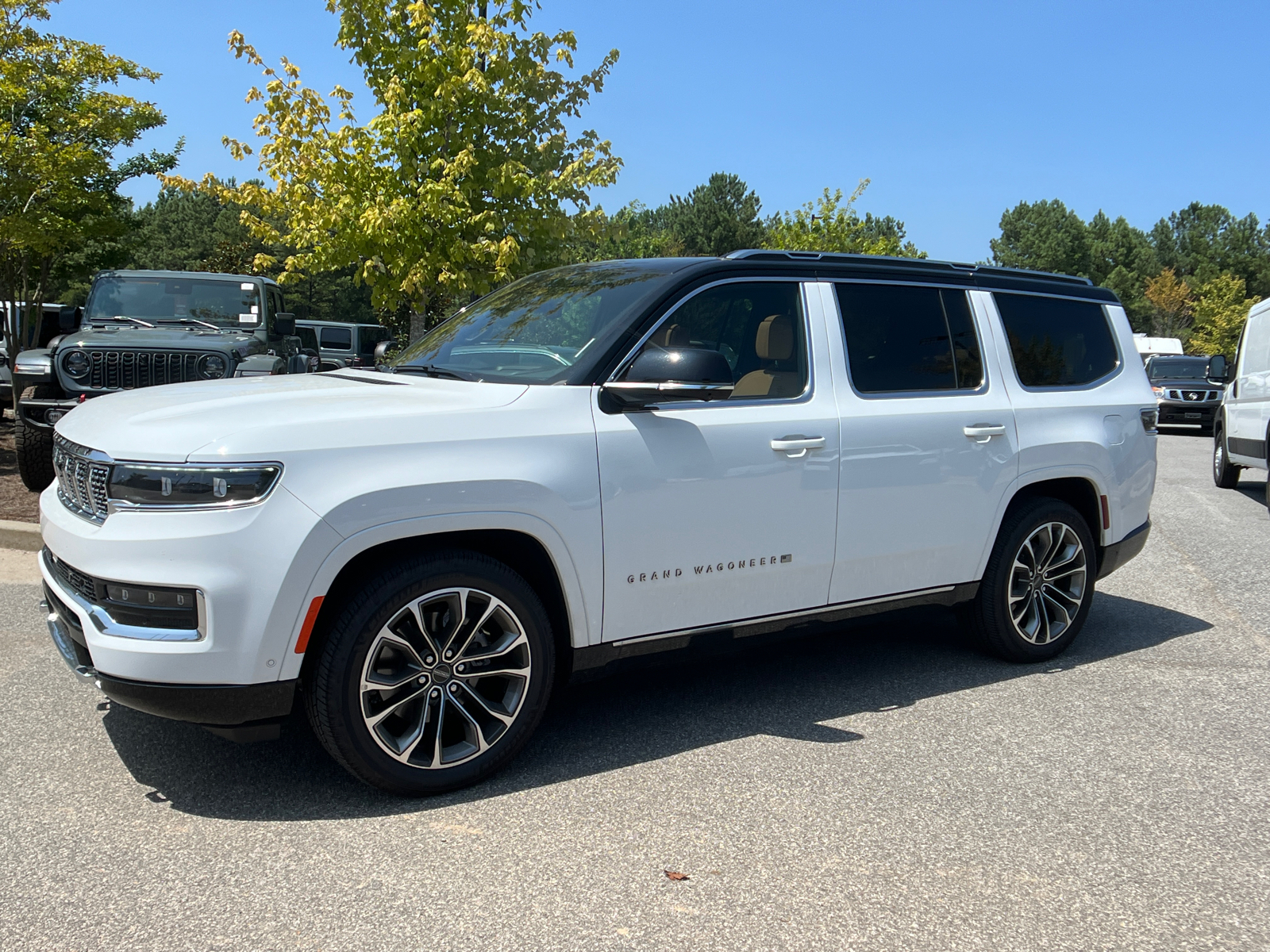 2024 Jeep Grand Wagoneer Series III 1