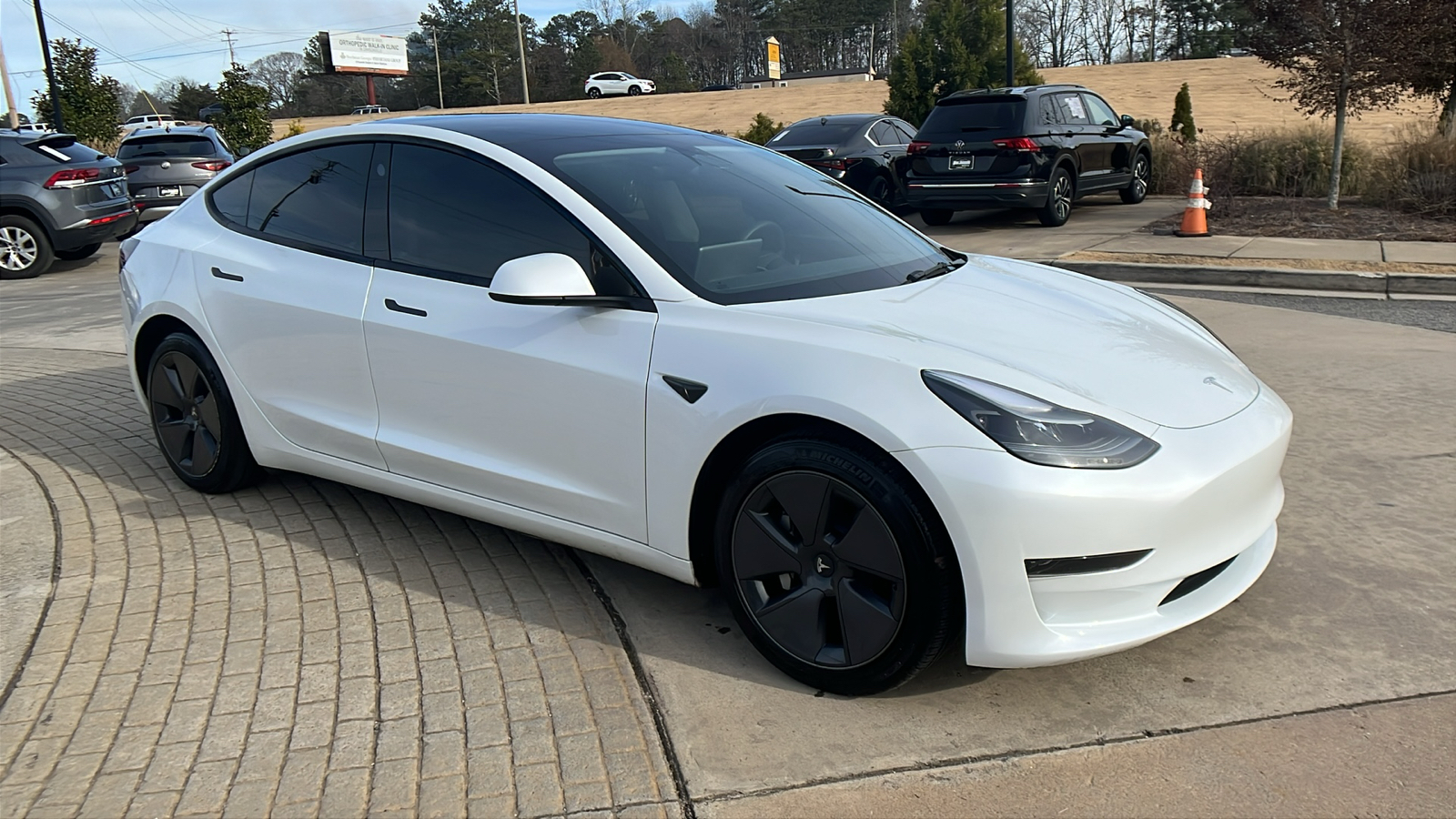 2023 Tesla Model 3  3