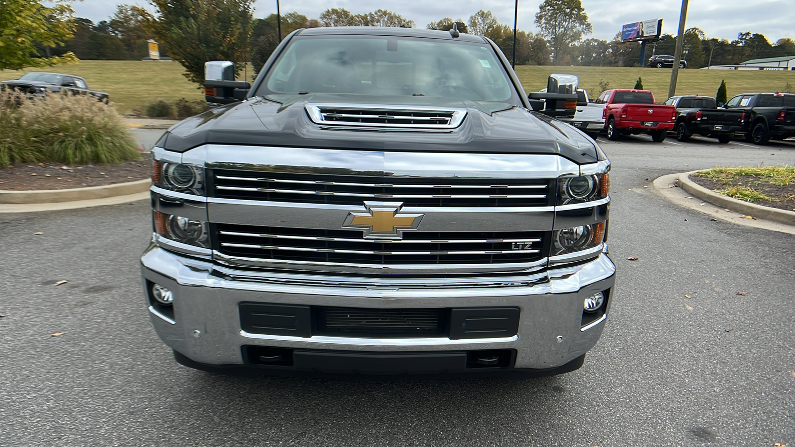 2017 Chevrolet Silverado 3500HD LTZ 2