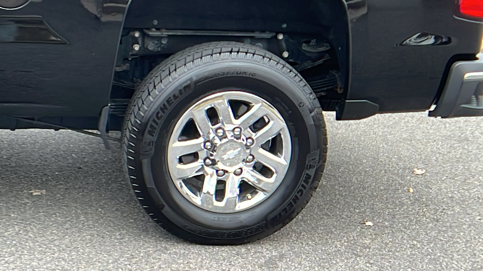 2017 Chevrolet Silverado 3500HD LTZ 9