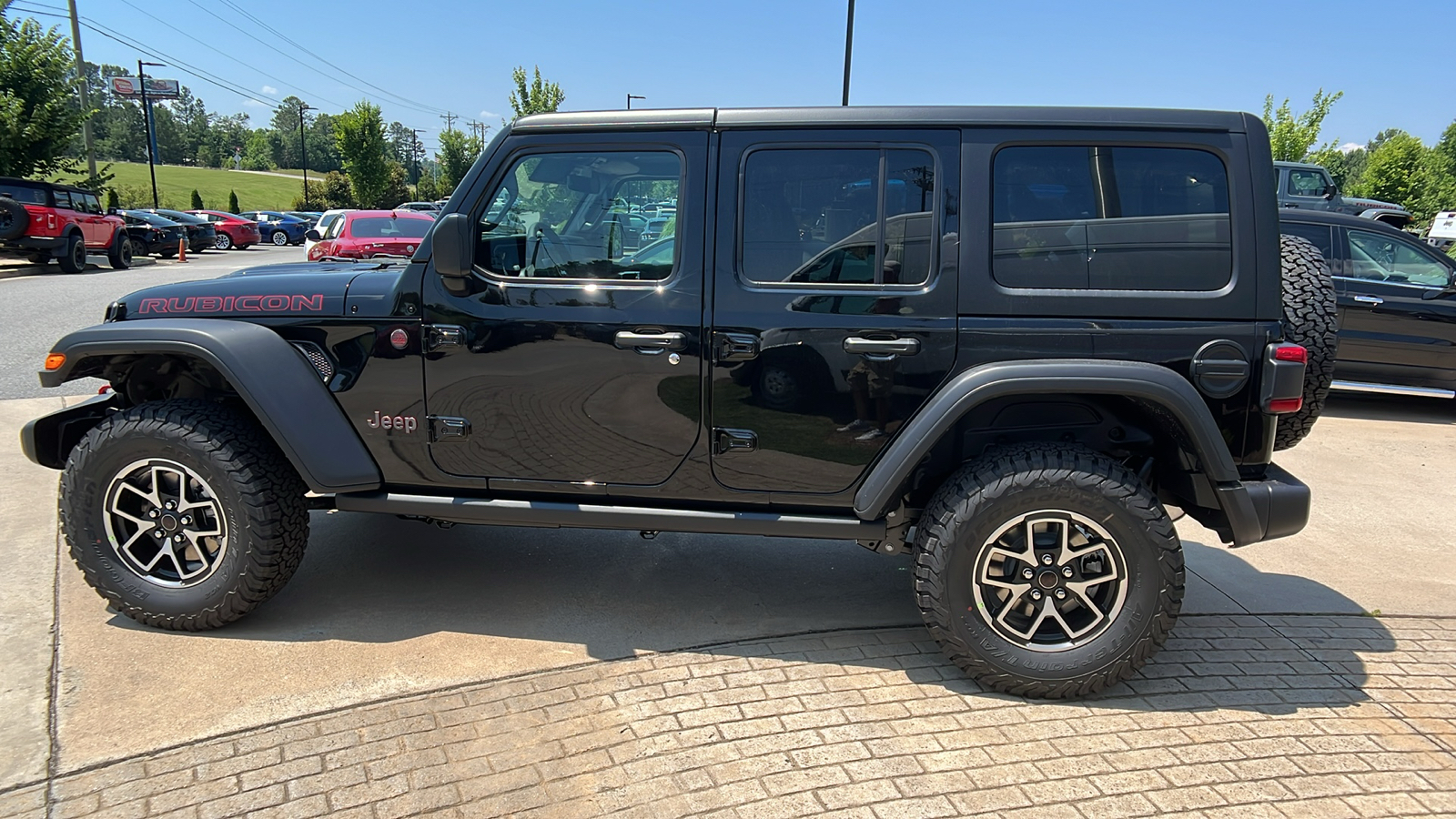 2024 Jeep Wrangler Rubicon 8