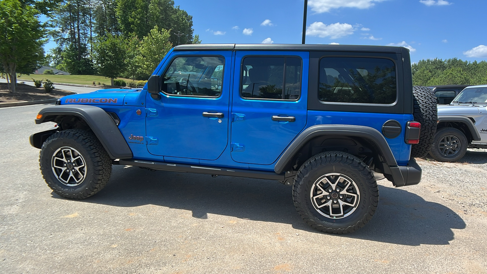 2024 Jeep Wrangler Rubicon 8