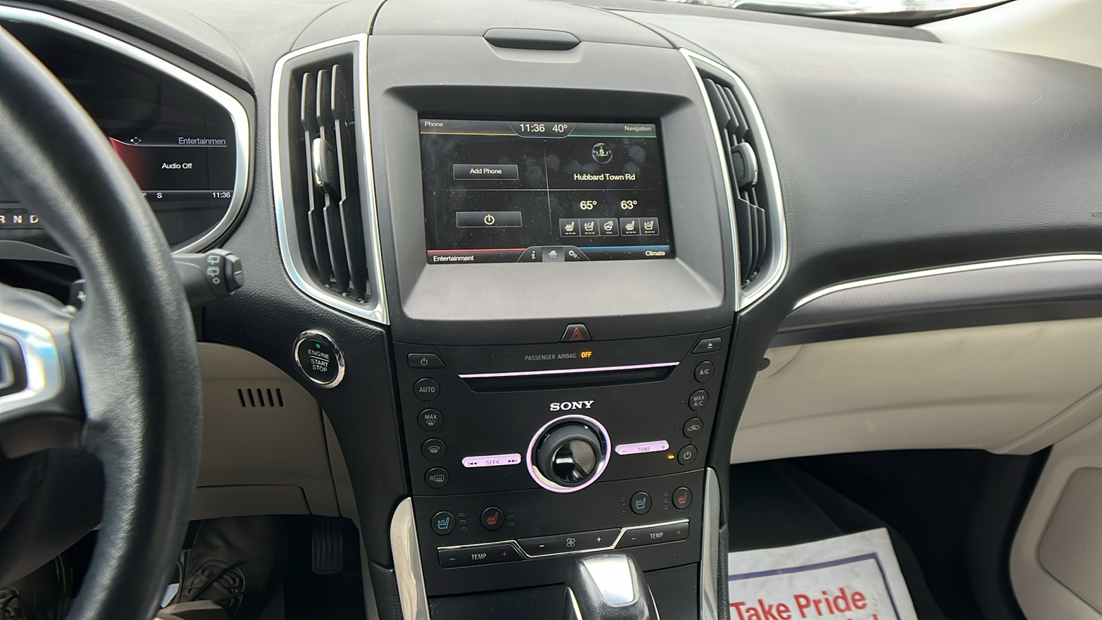 2015 Ford Edge Titanium 25