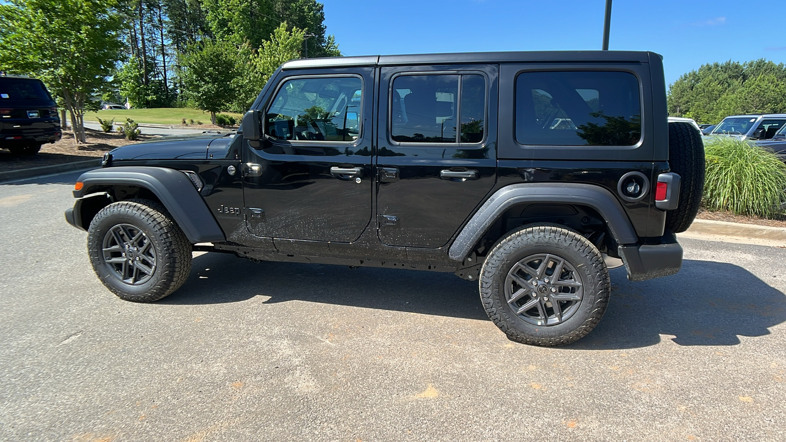 2024 Jeep Wrangler Sport S 8