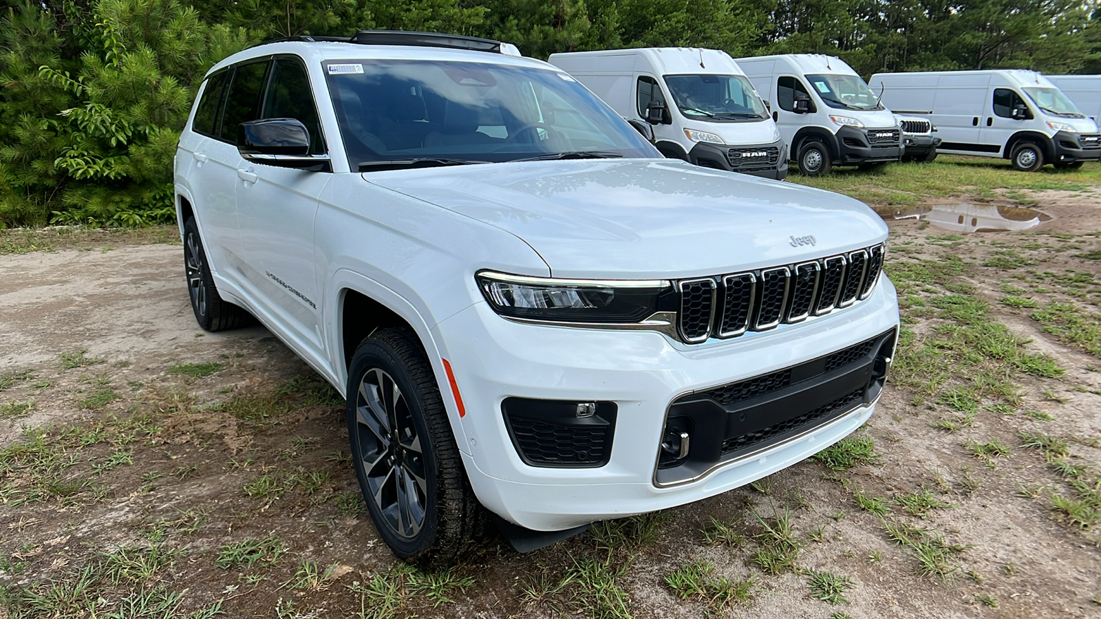 2024 Jeep Grand Cherokee L Overland 3