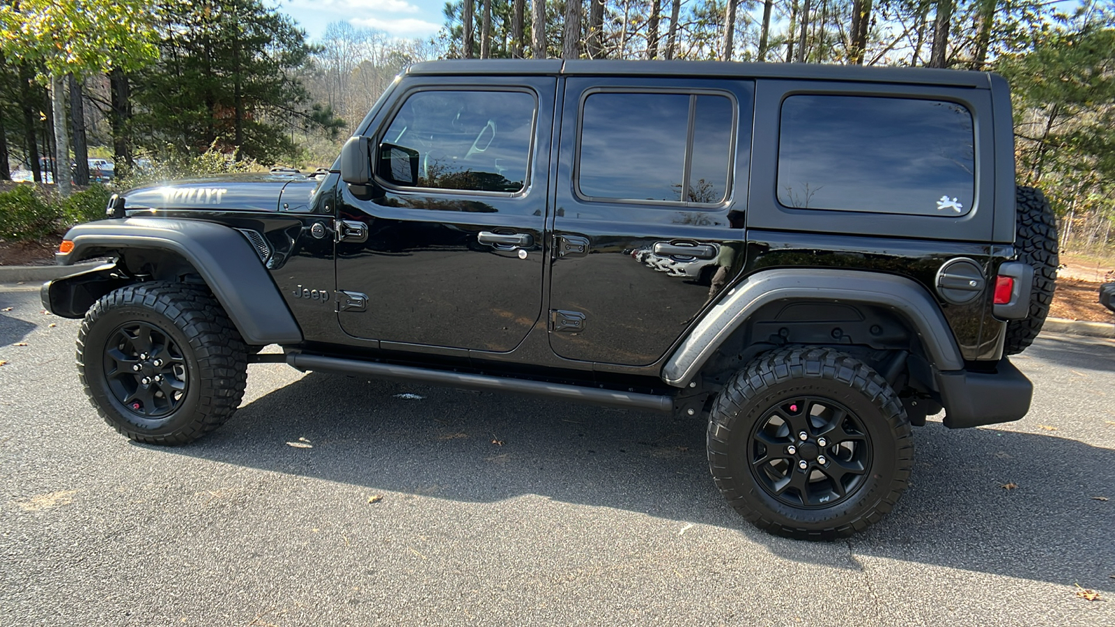 2021 Jeep Wrangler Unlimited Willys Sport 8