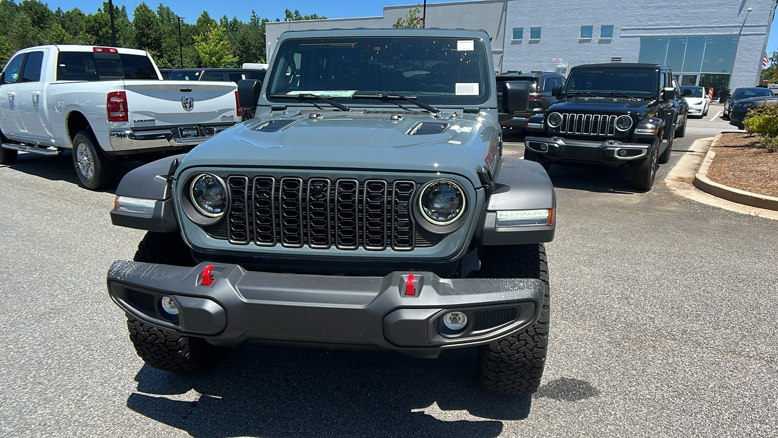 2024 Jeep Wrangler Rubicon 2