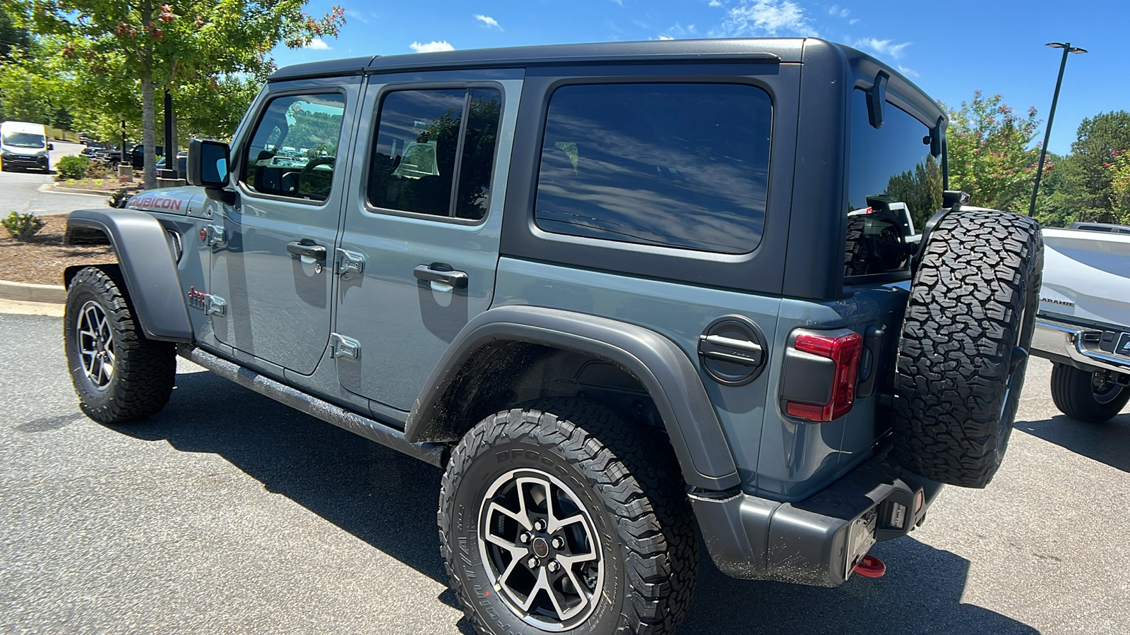 2024 Jeep Wrangler Rubicon 7