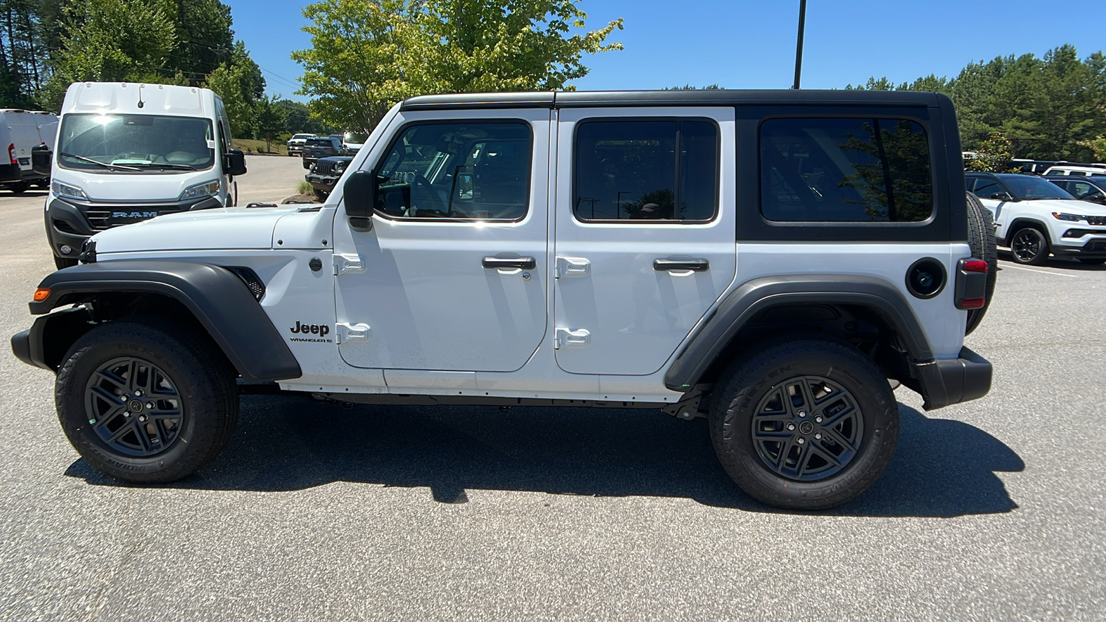 2024 Jeep Wrangler Sport S 8