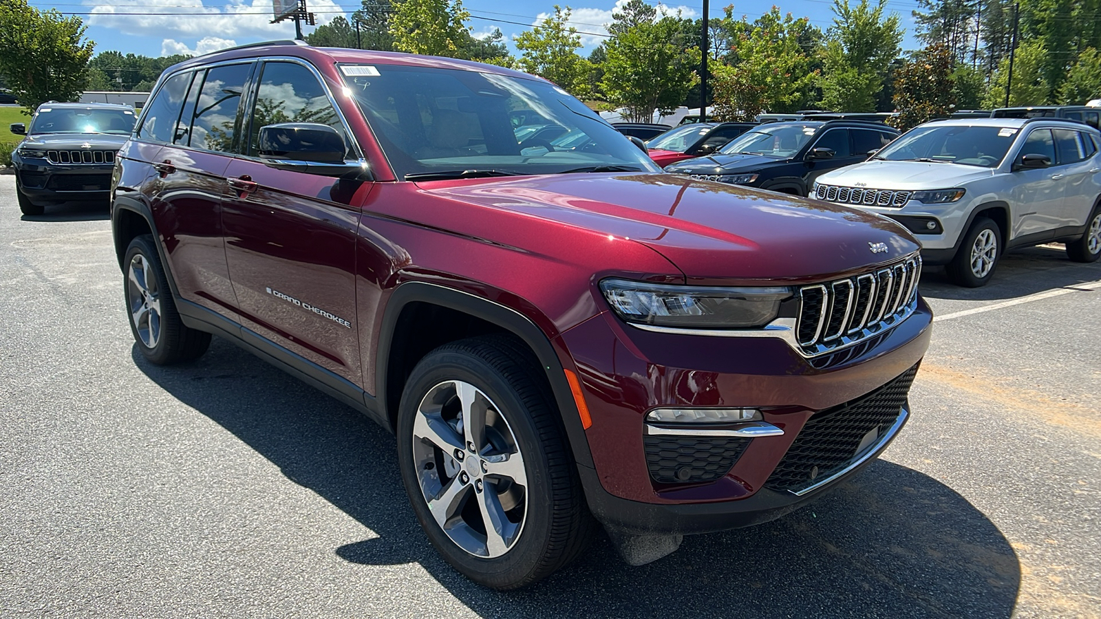 2024 Jeep Grand Cherokee Limited 3