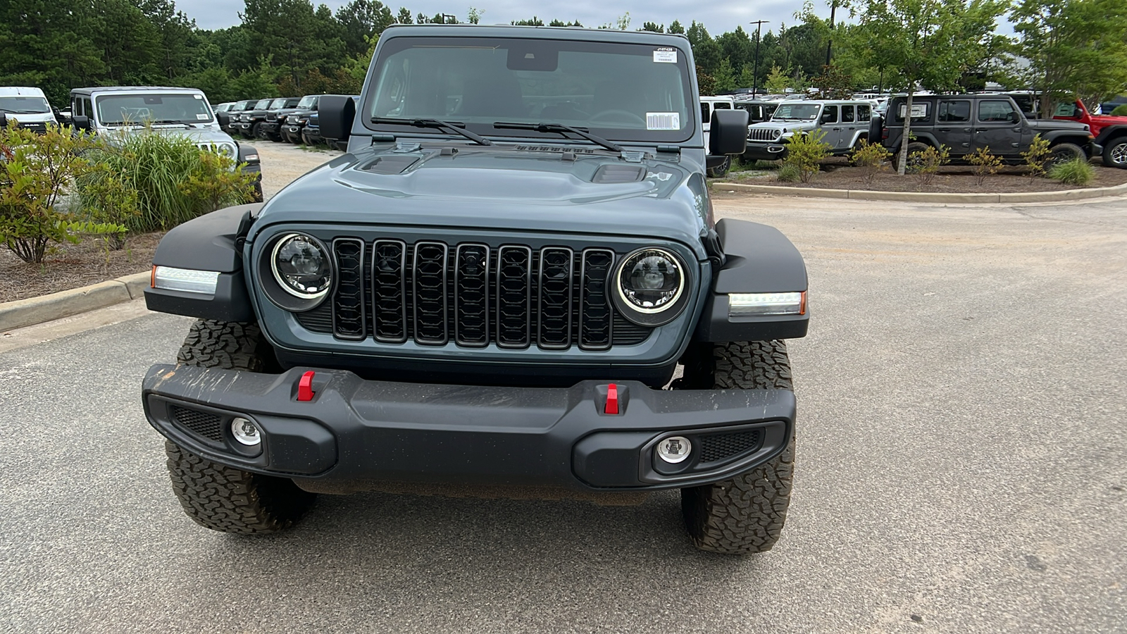 2024 Jeep Wrangler Rubicon 2