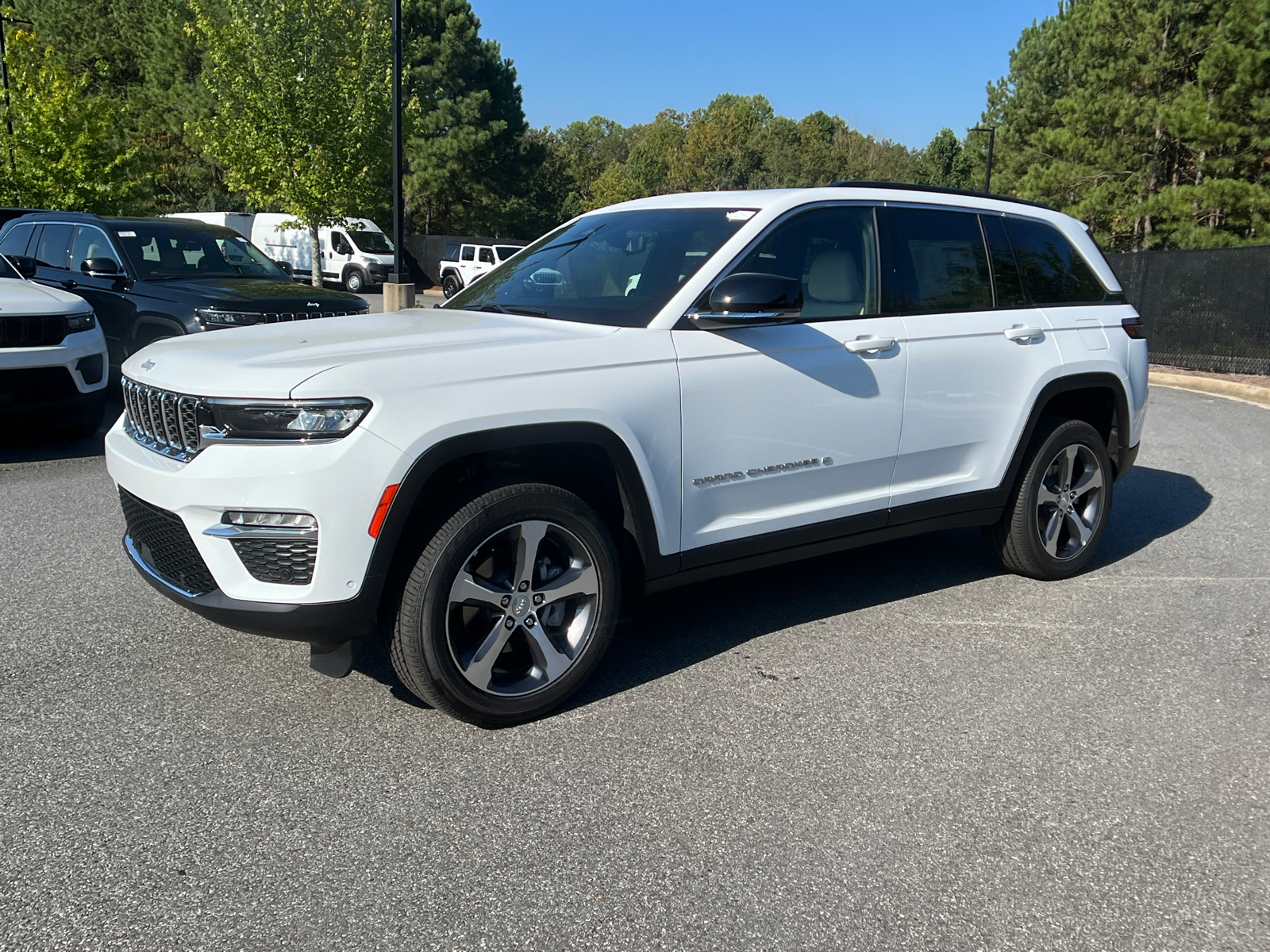 2024 Jeep Grand Cherokee Limited 1