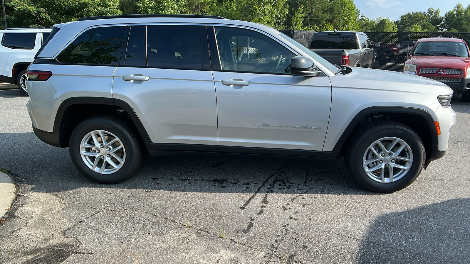 2024 Jeep Grand Cherokee Laredo X 4