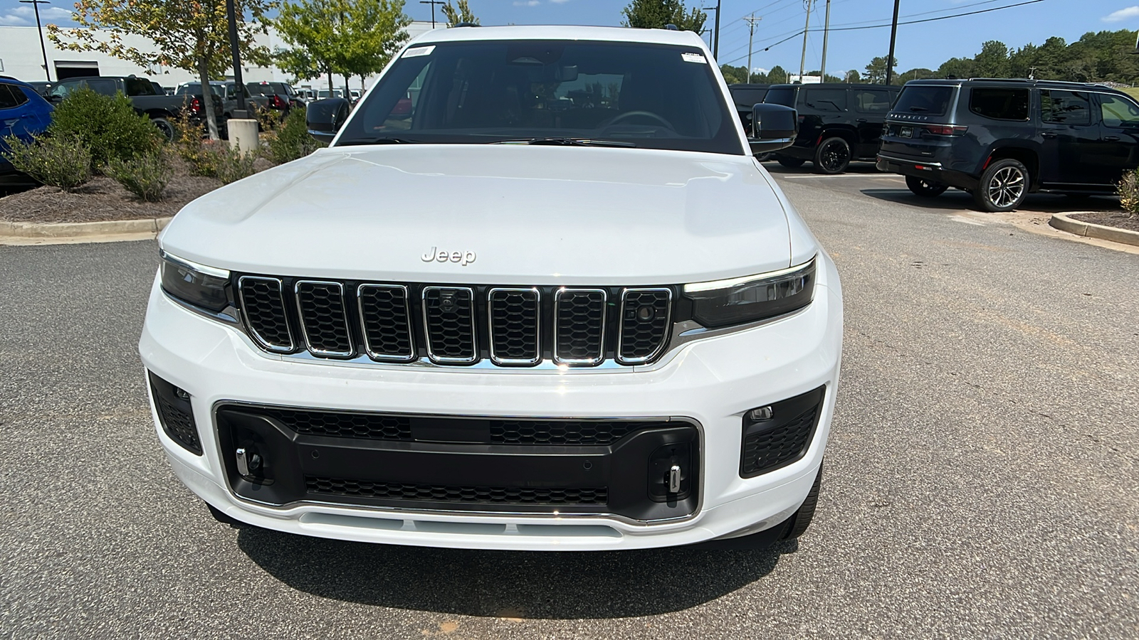 2024 Jeep Grand Cherokee L Overland 2