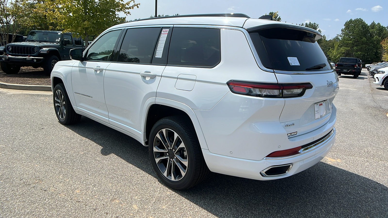 2024 Jeep Grand Cherokee L Overland 7