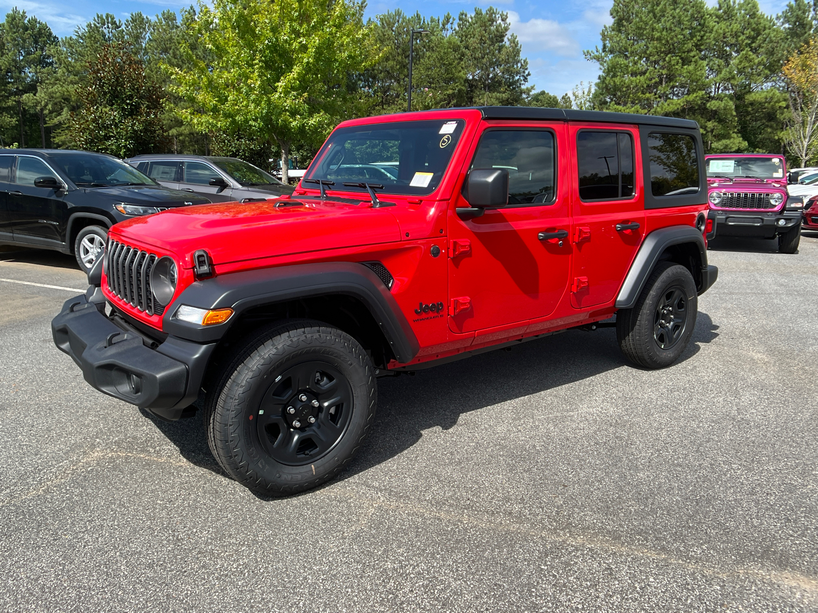 2024 Jeep Grand Cherokee Laredo 22