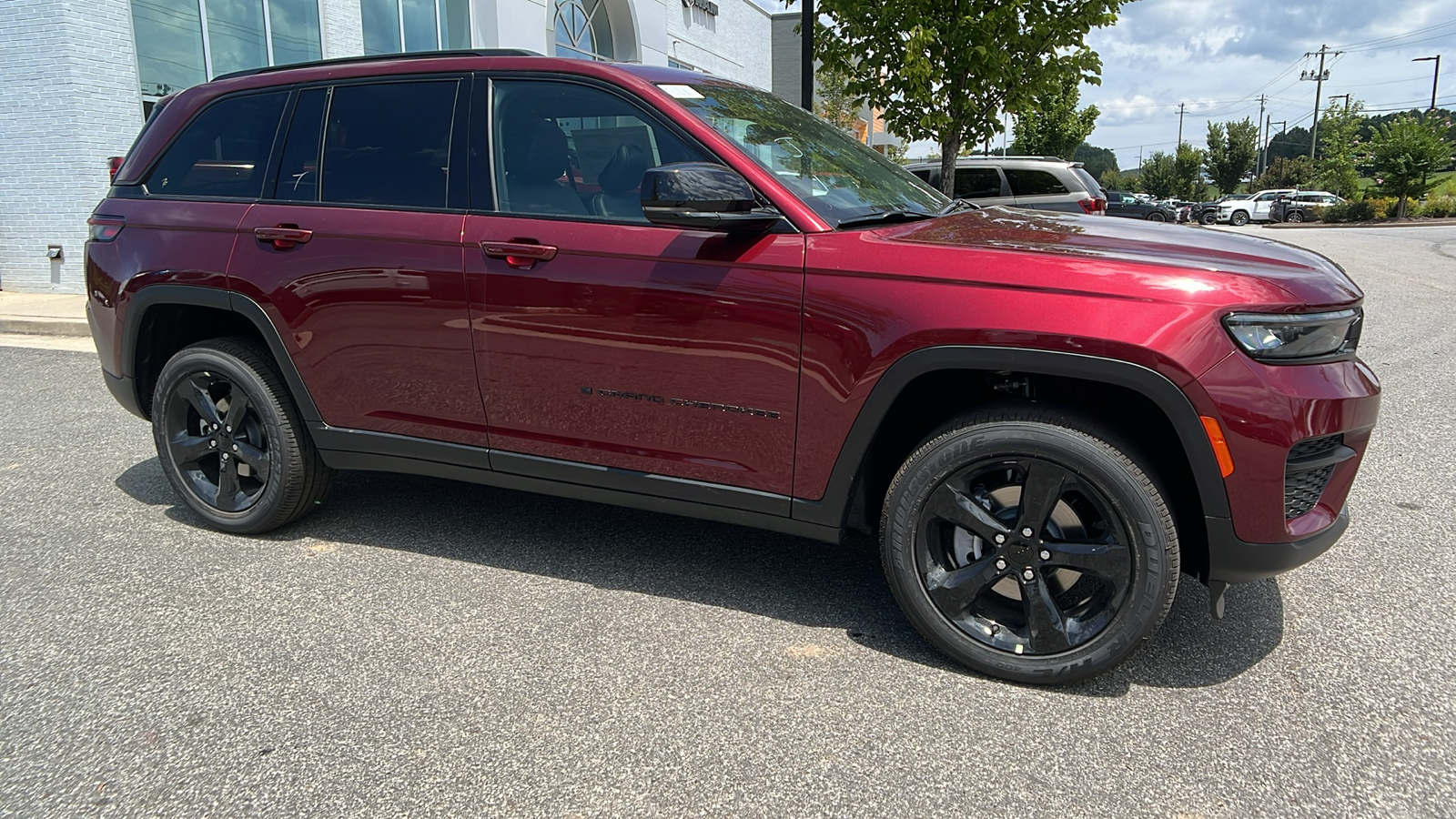 2024 Jeep Grand Cherokee Altitude X 4