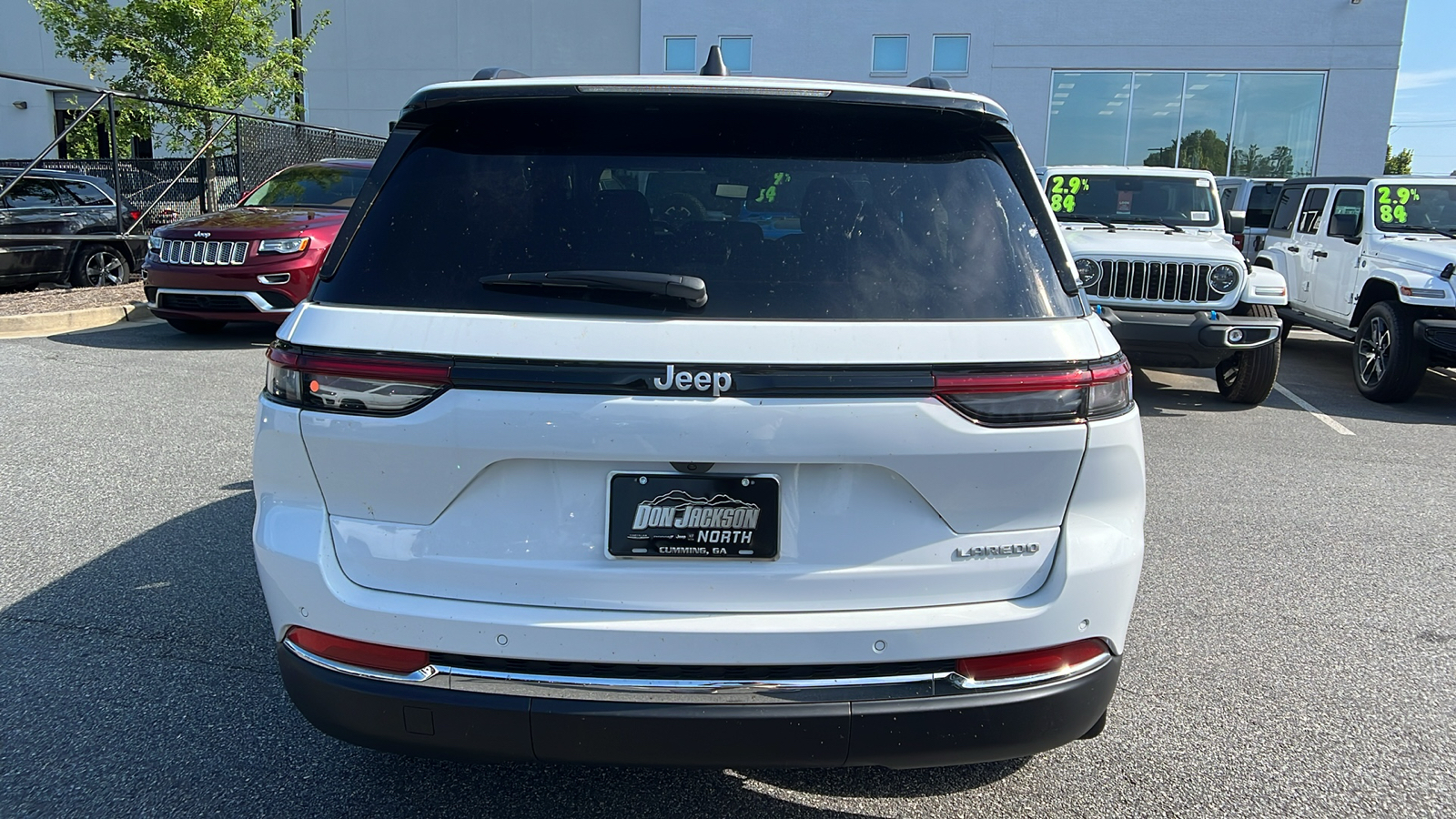 2024 Jeep Grand Cherokee Laredo 6