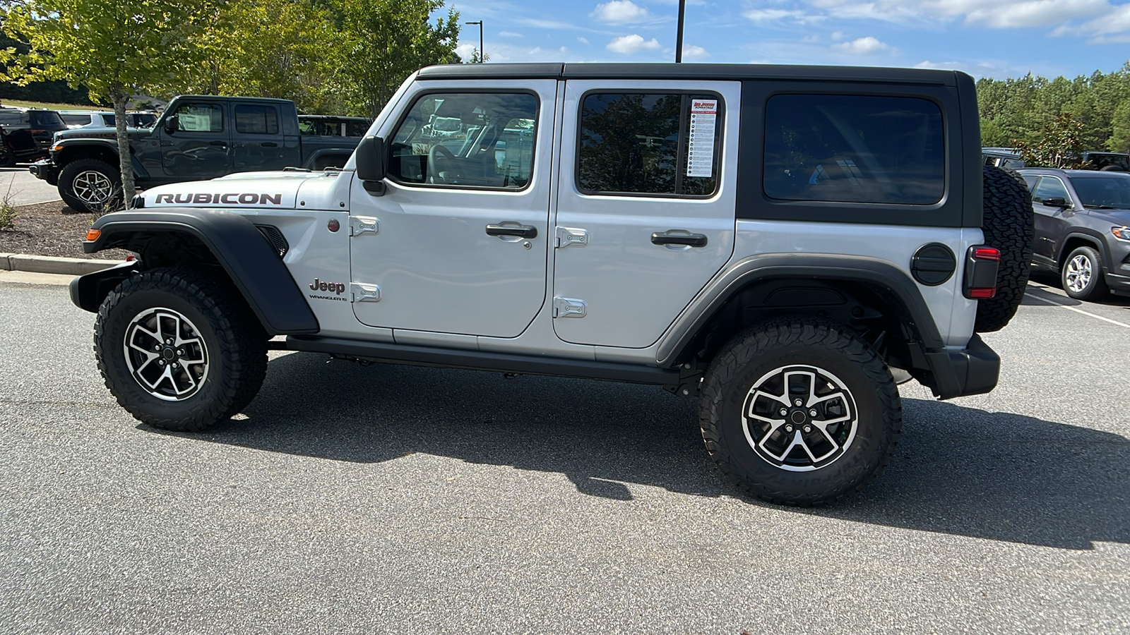 2024 Jeep Wrangler Rubicon 8