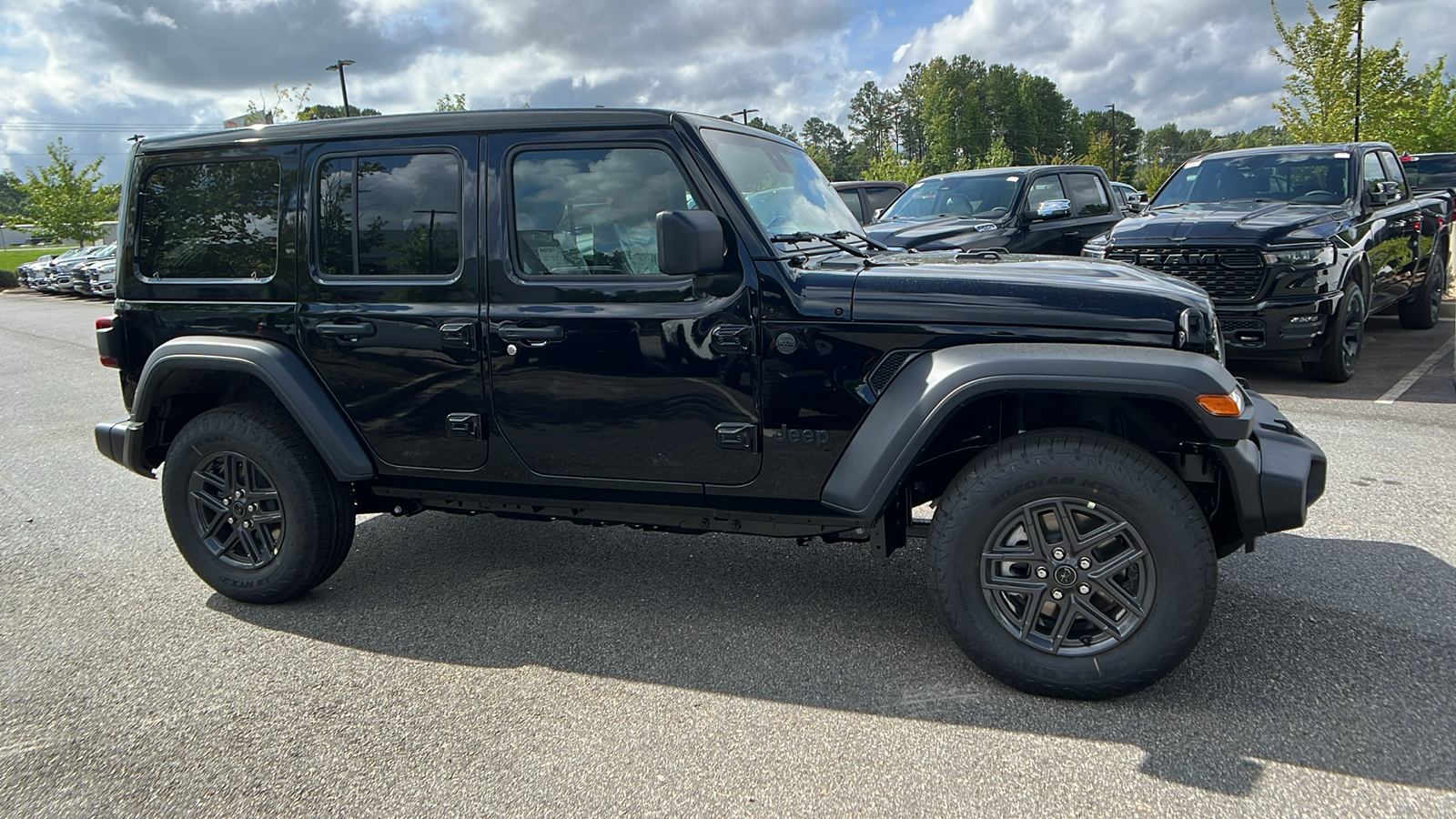 2024 Jeep Wrangler Sport S 4