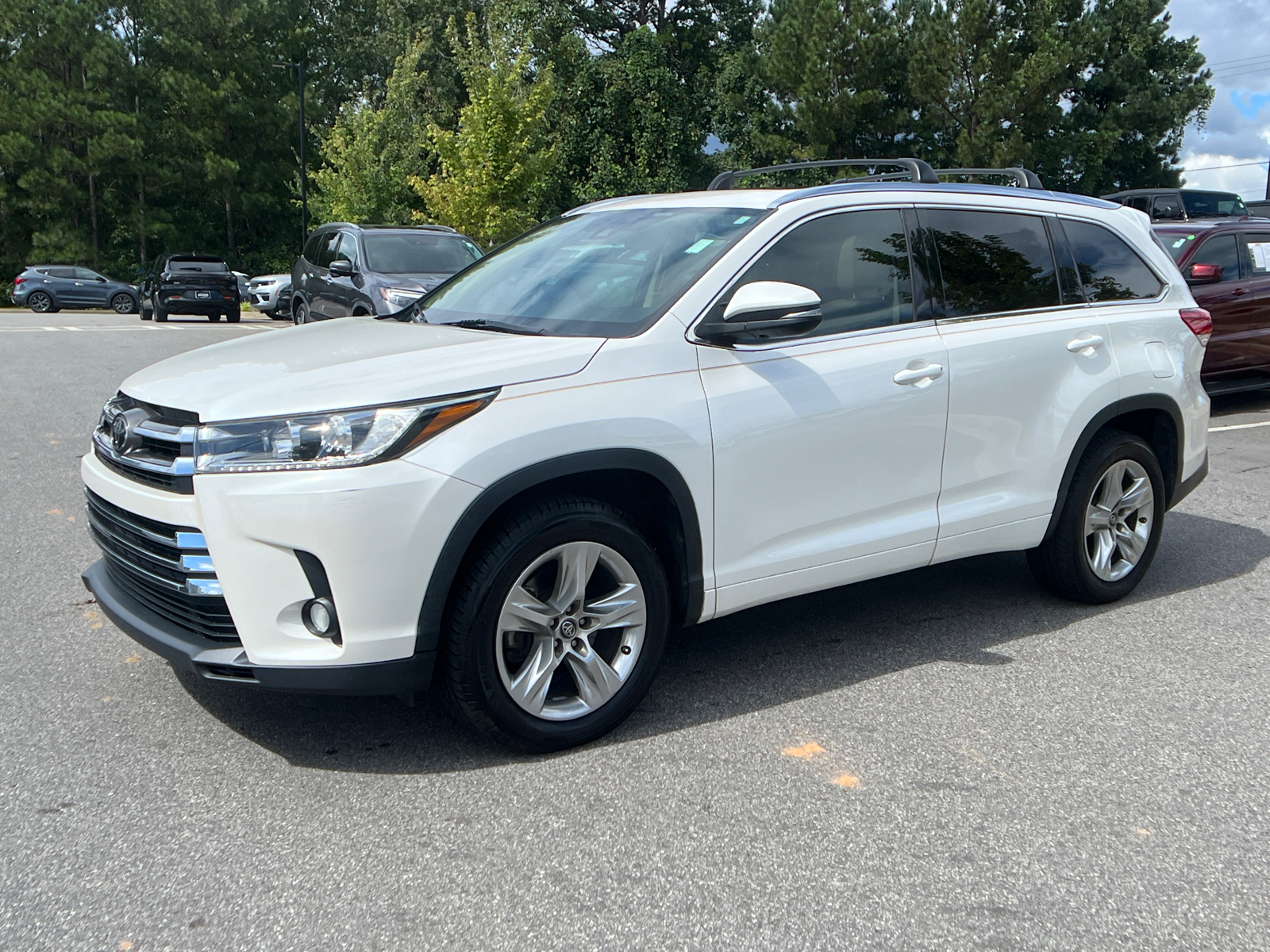 2017 Toyota Highlander Limited 1