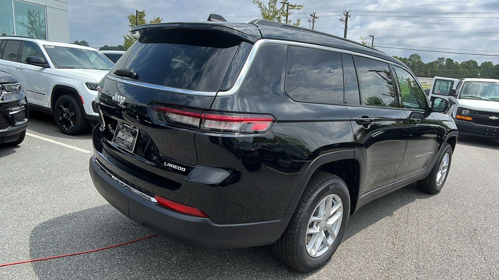 2024 Jeep Grand Cherokee L Laredo X 5