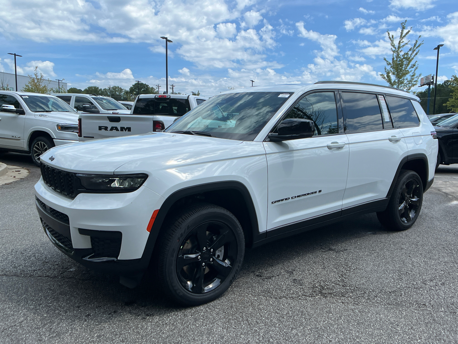 2024 Jeep Grand Cherokee L Altitude X 1