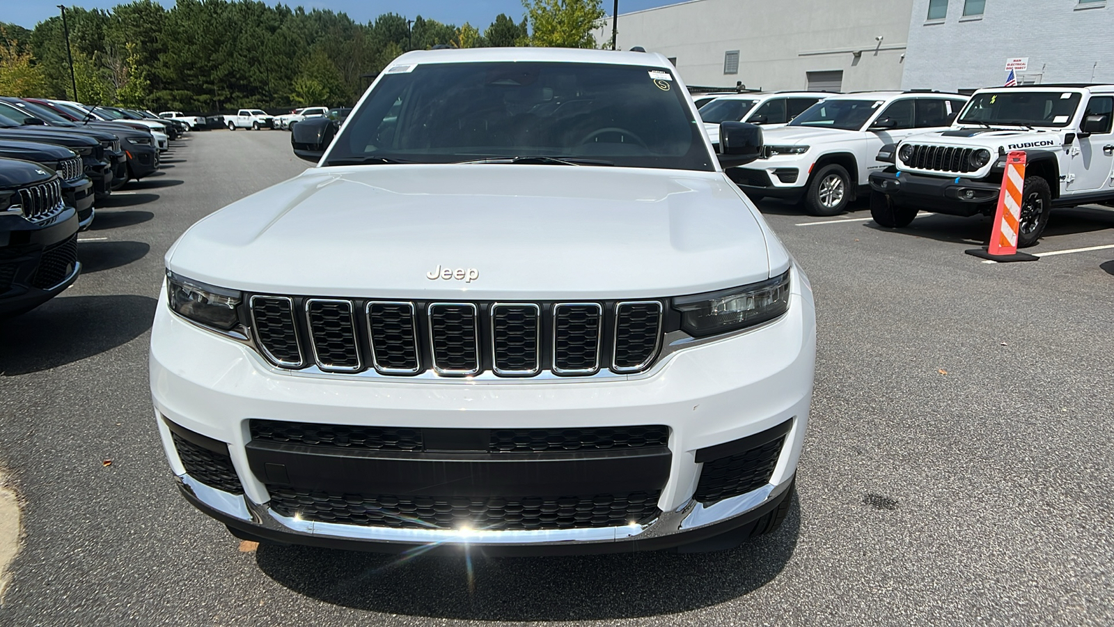 2024 Jeep Grand Cherokee L Laredo X 2