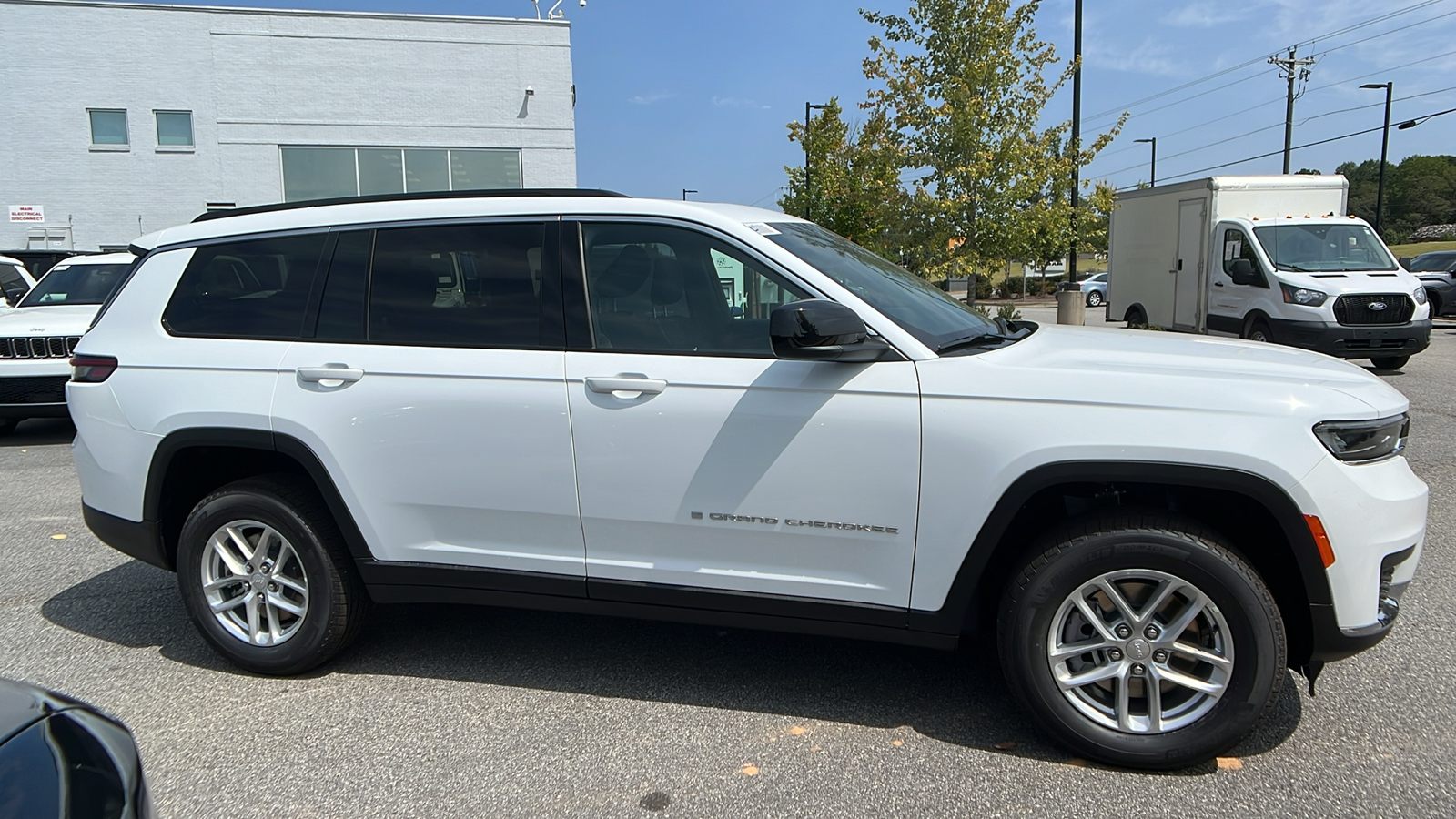 2024 Jeep Grand Cherokee L Laredo X 4