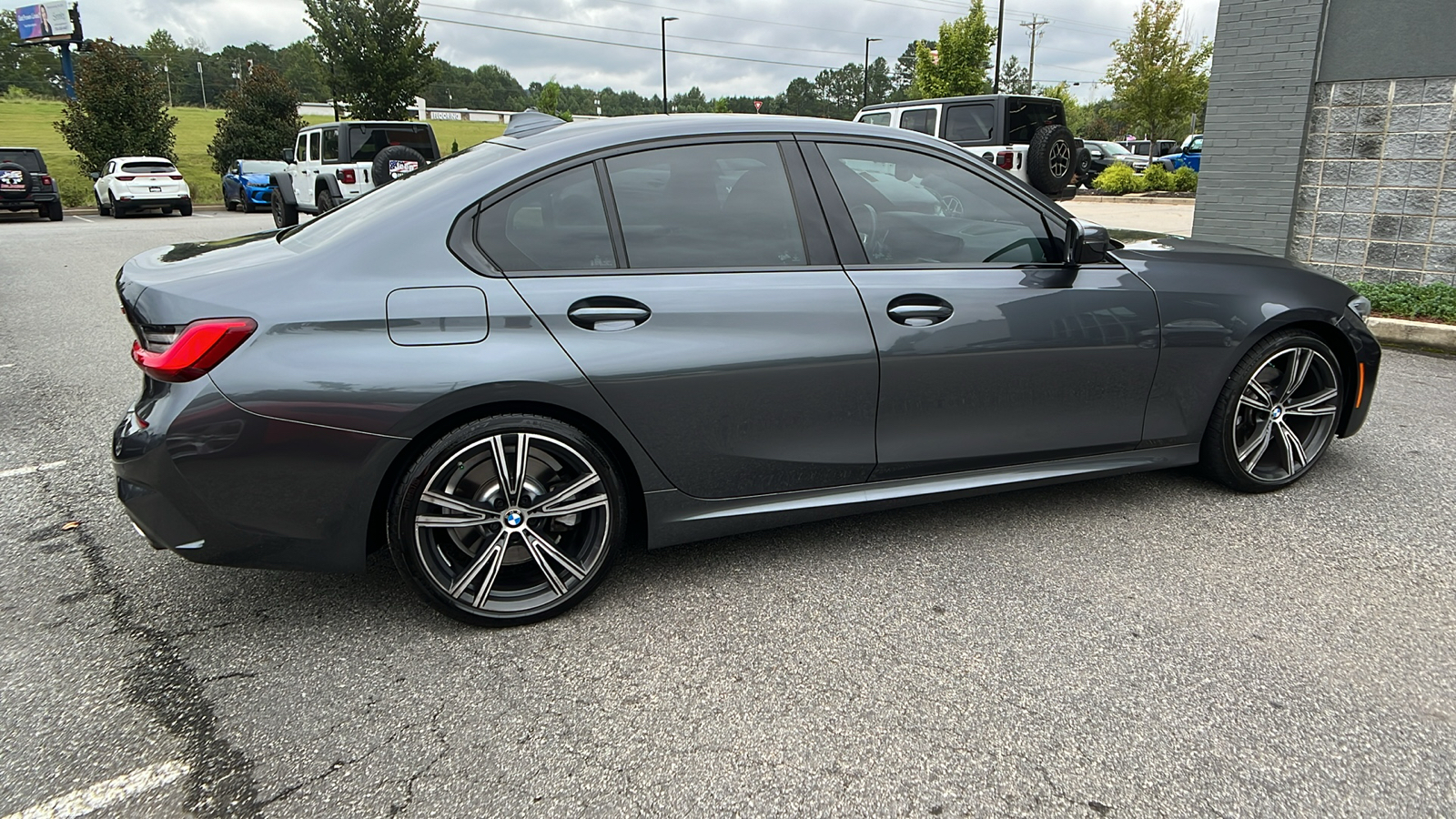 2021 BMW 3 Series 330i 5