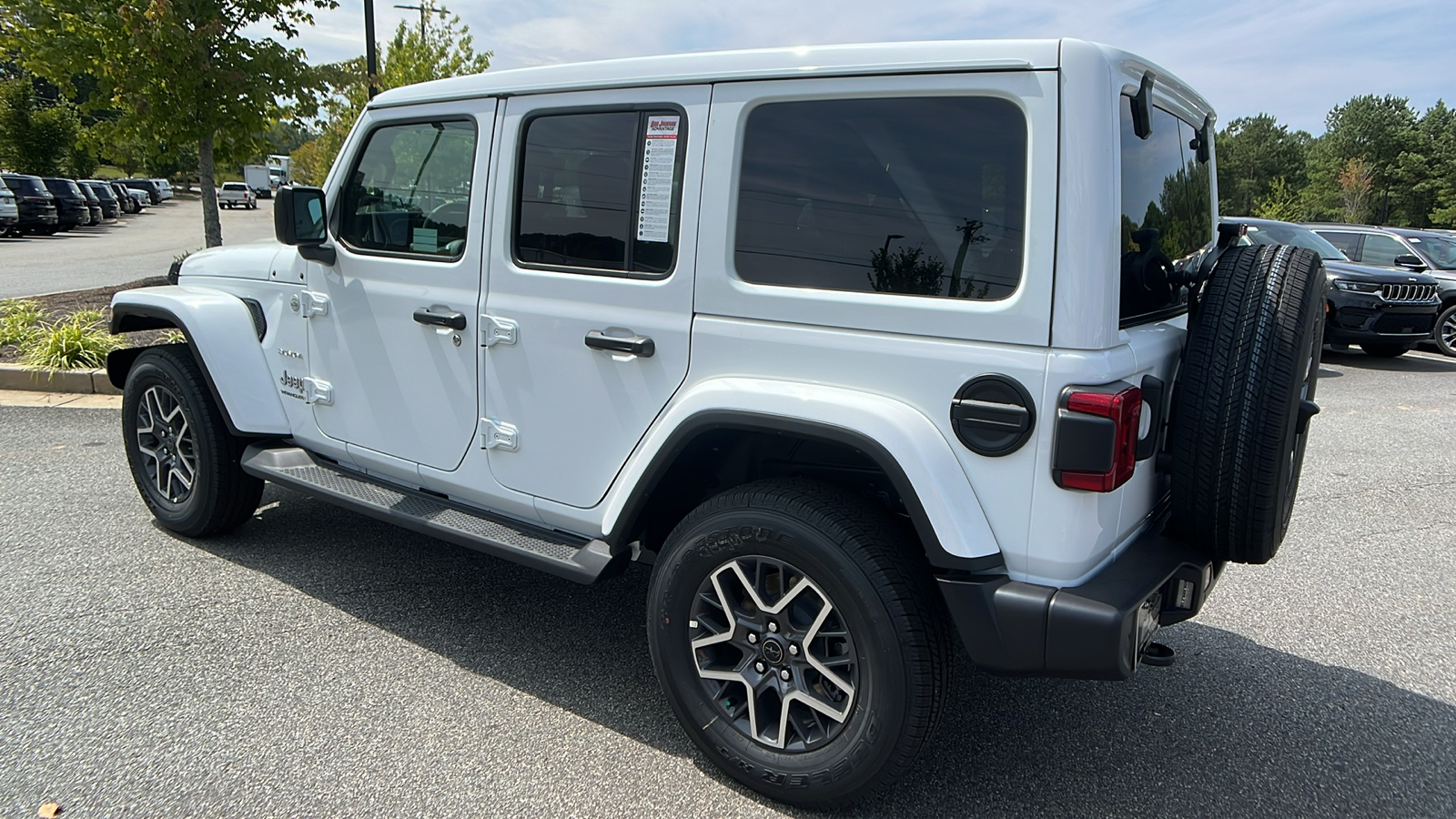 2024 Jeep Wrangler Sahara 7