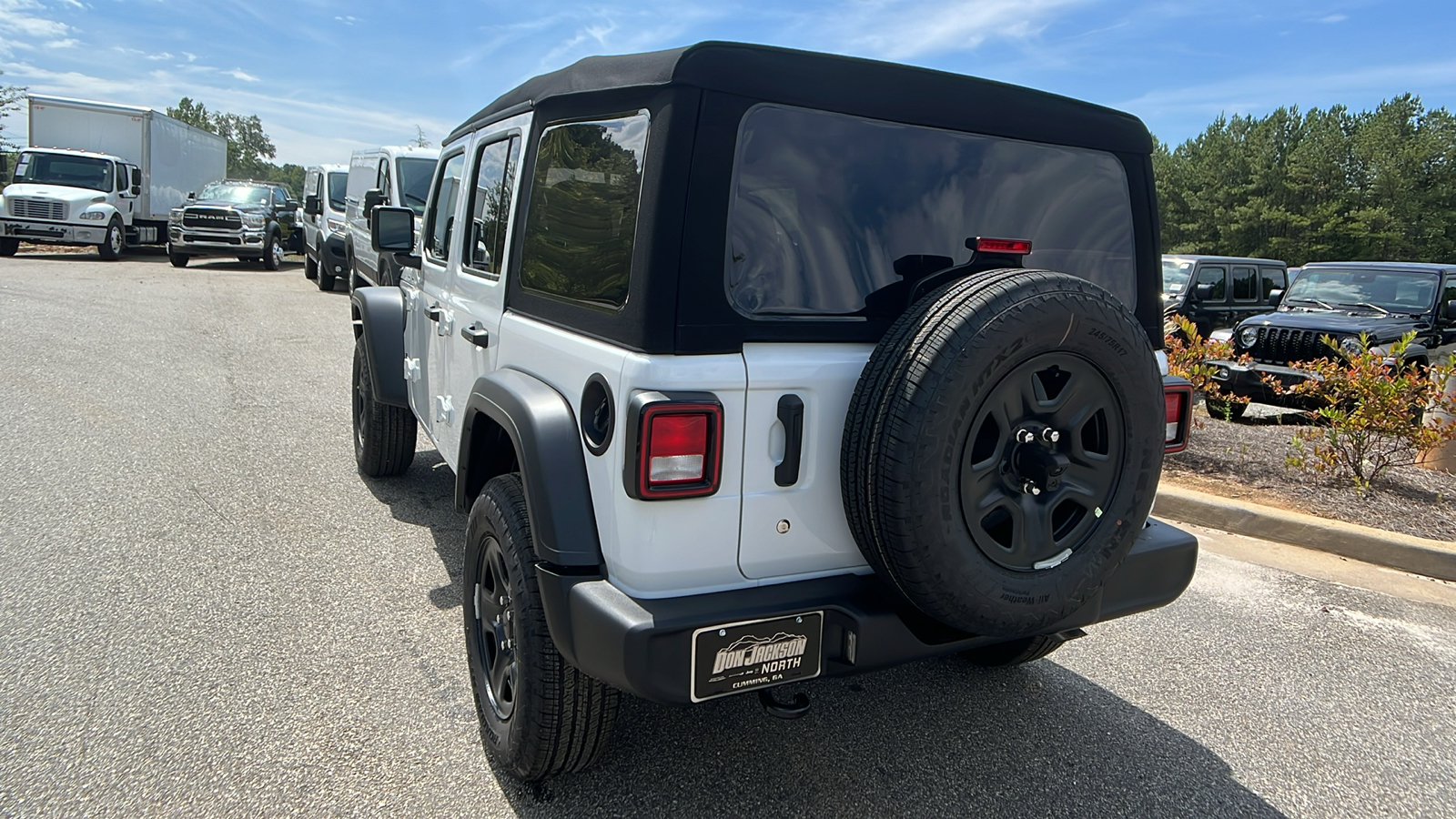 2024 Jeep Wrangler Sport 7