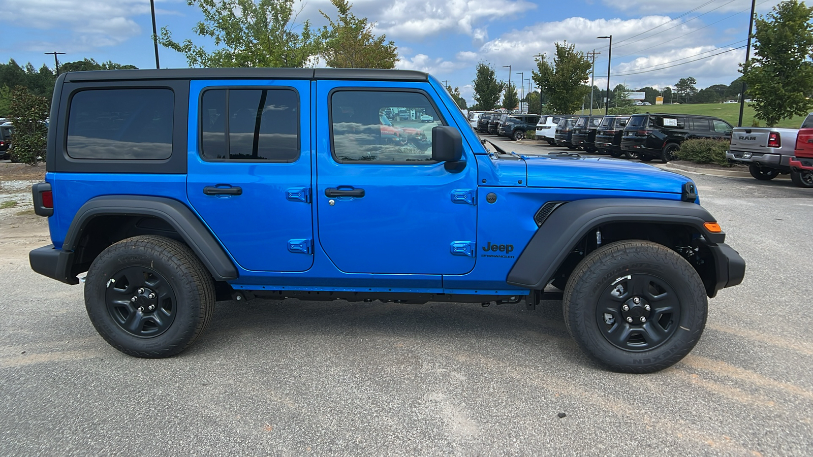 2024 Jeep Wrangler Sport 4