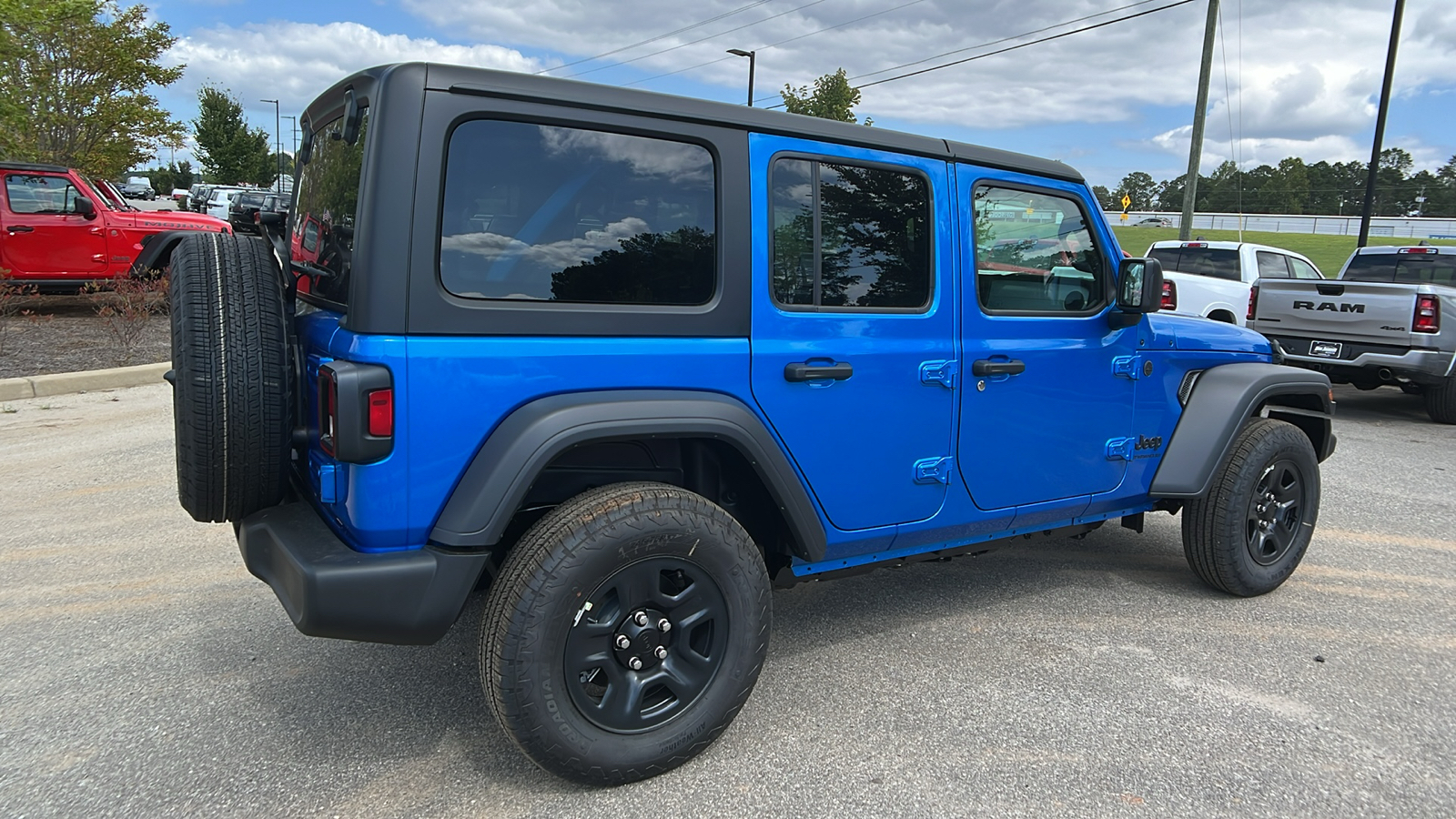 2024 Jeep Wrangler Sport 5