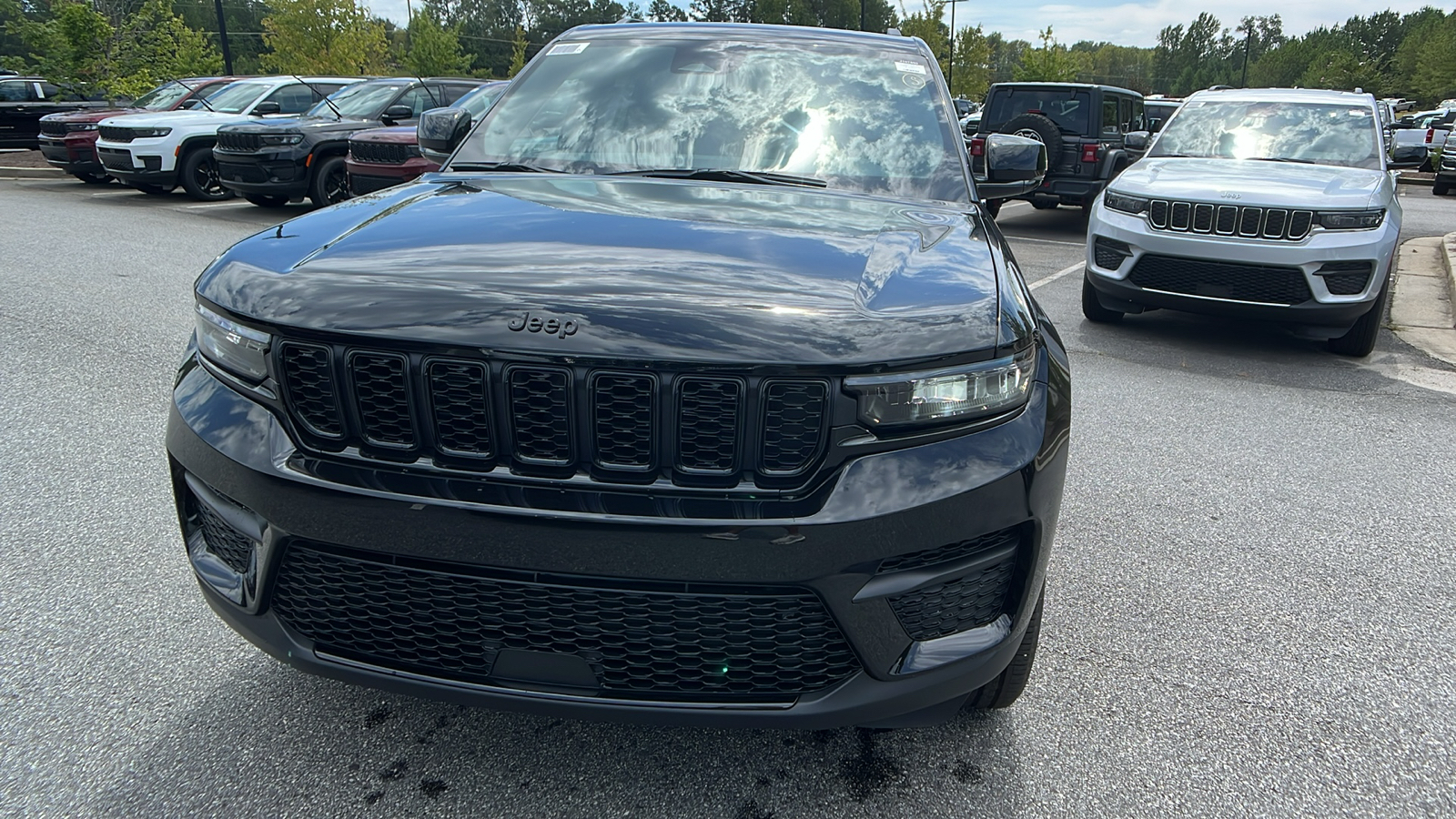 2024 Jeep Grand Cherokee Altitude 2